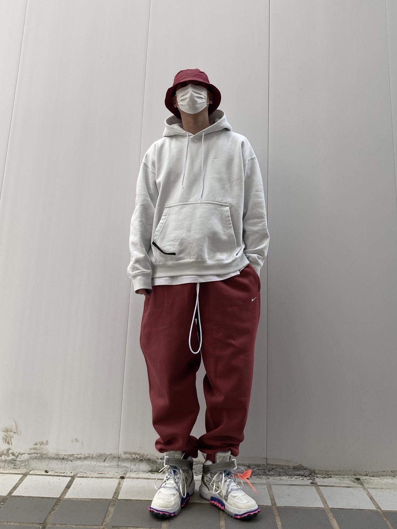 Nike x Off-White Air Force 1 Mid SP White, Nike NRG Solo Swoosh Fleece Pants Cedar - US/EU 착용 스타일 - 1