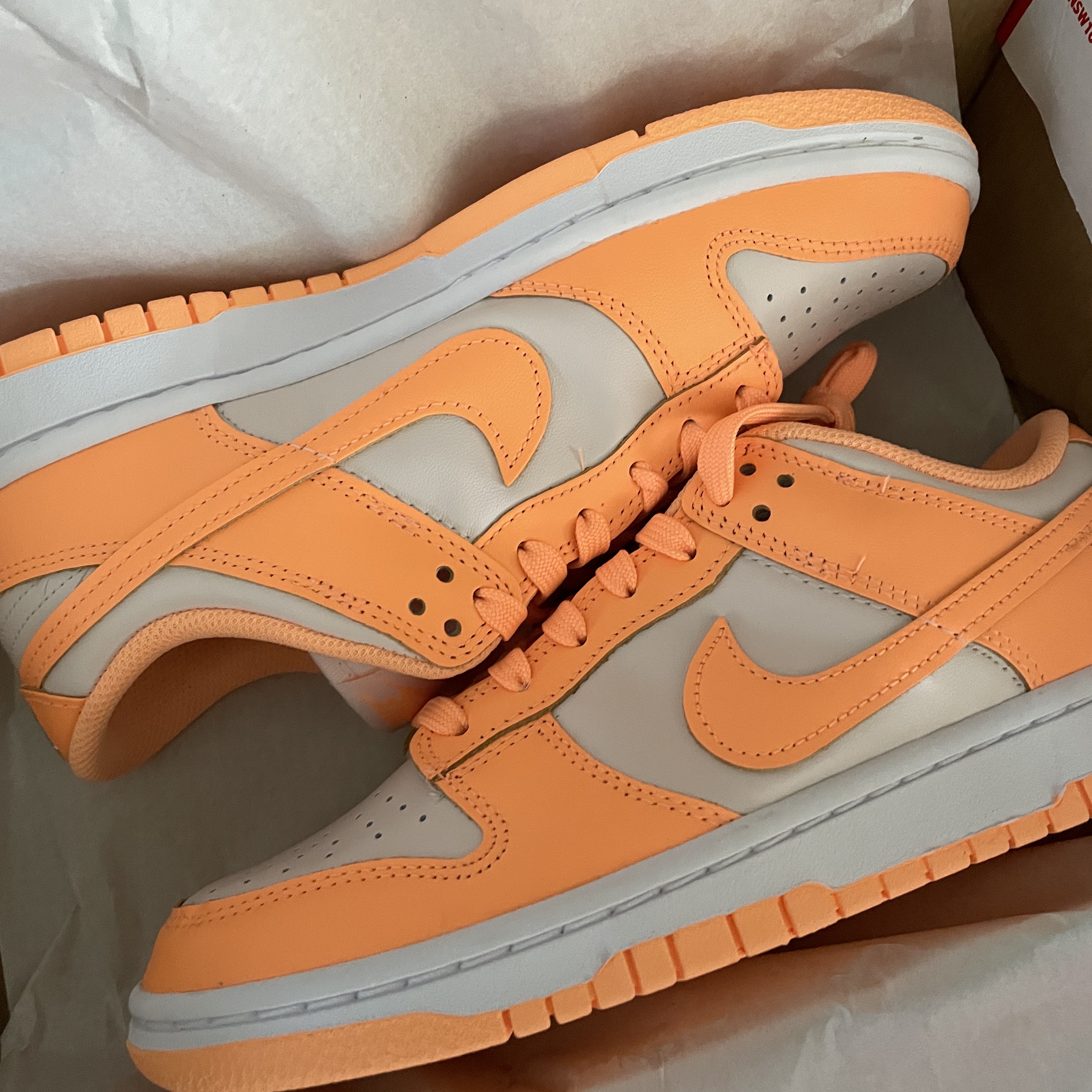 (W) Nike Dunk Low Peach Cream 착용 스타일