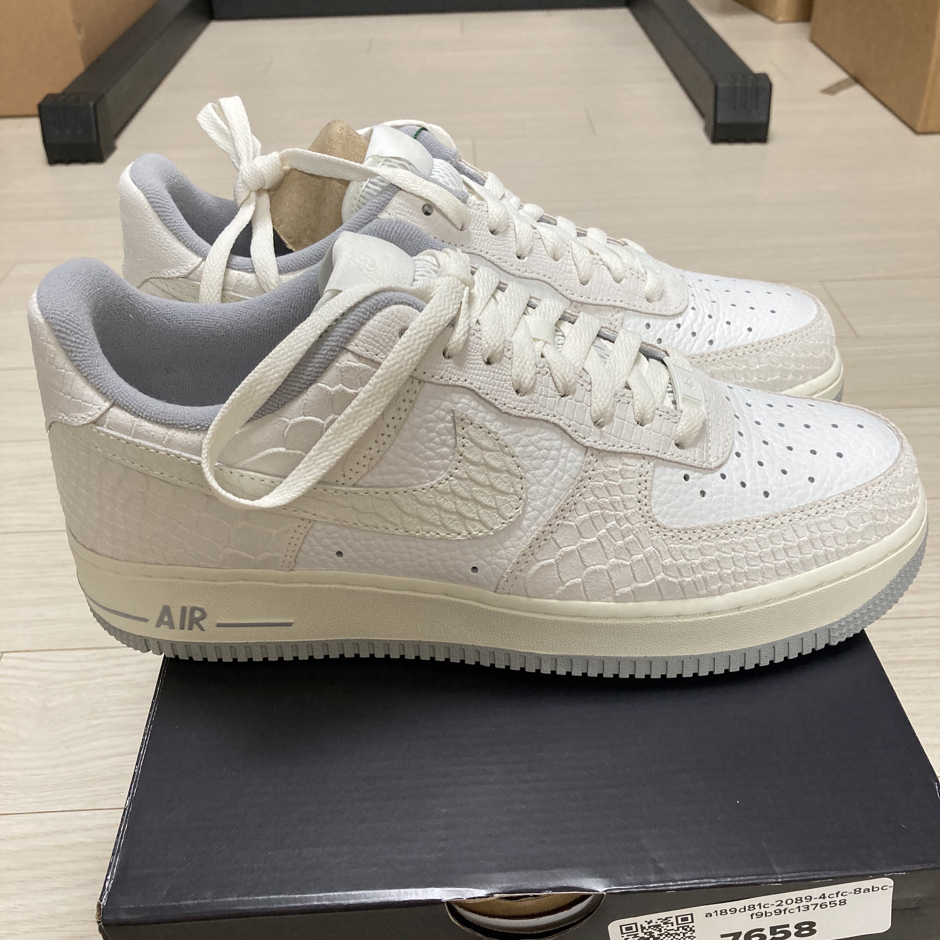 (W) Nike Air Force 1 Low '07 White Python 착용 스타일 - 2