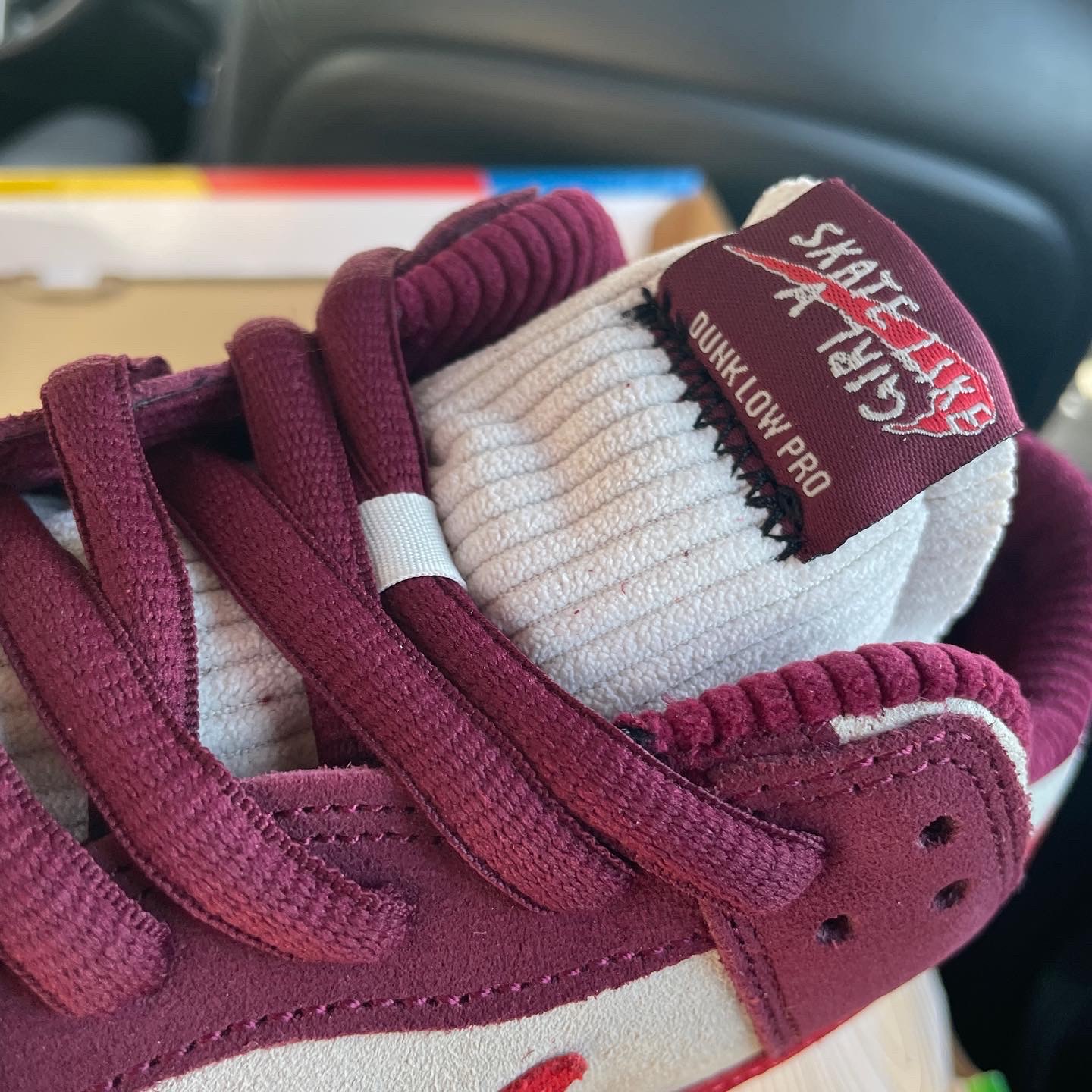 Nike x Skate Like a Girl SB Dunk Low QS Barely Rose 착용 스타일 - 2