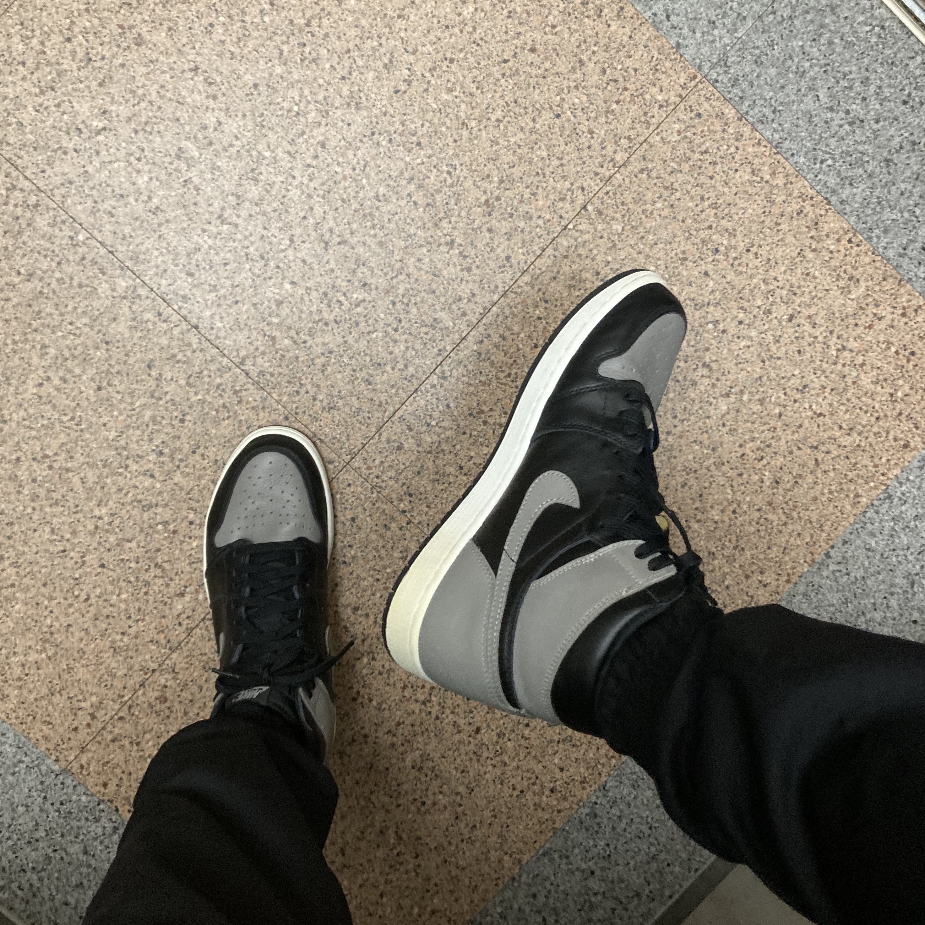 Jordan 1 Retro High OG Shadow 2018 착용 스타일