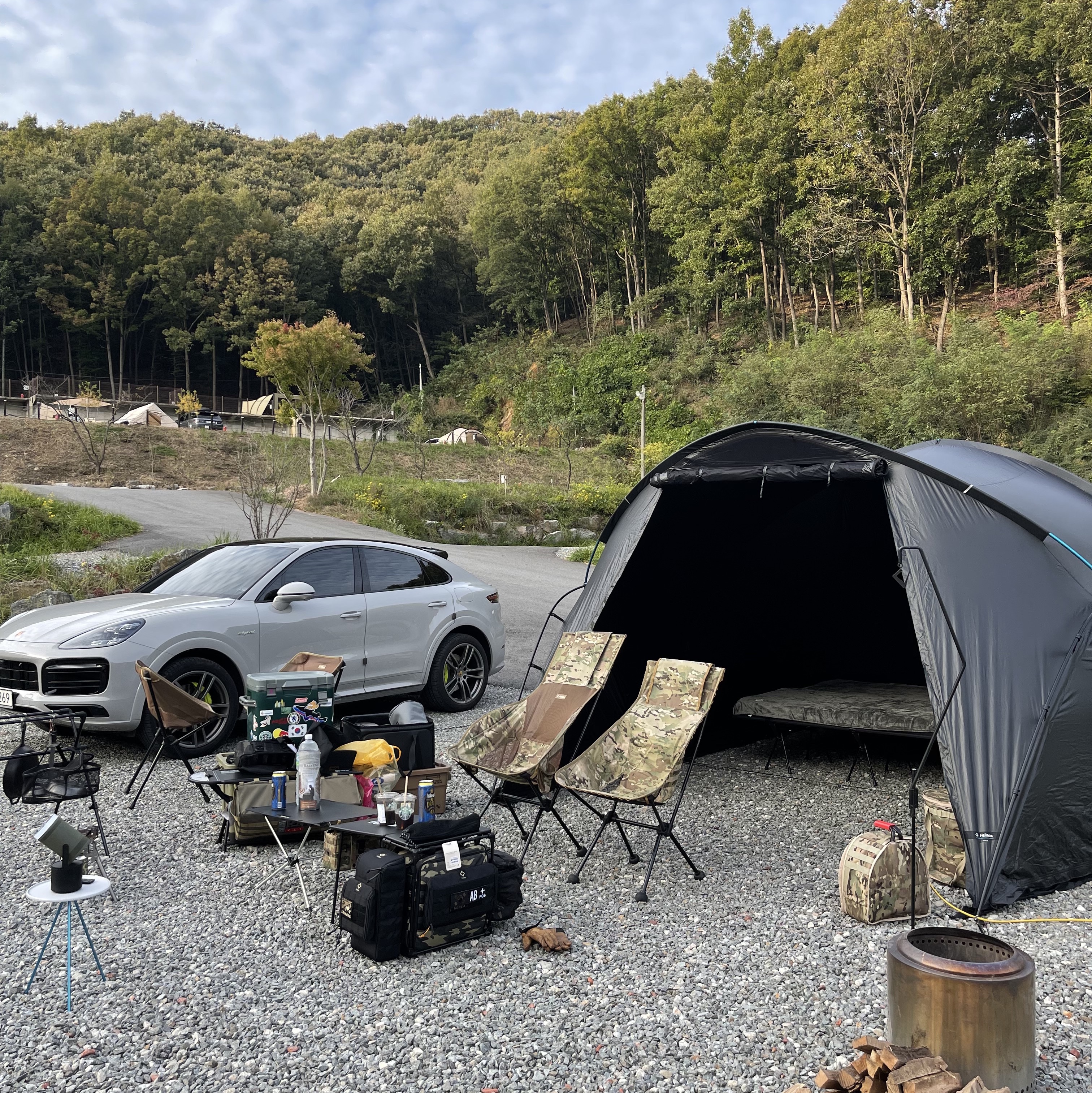 Helinox V-Tarp 4.0 Black, Helinox Savanna Chair Multicam 착용 스타일