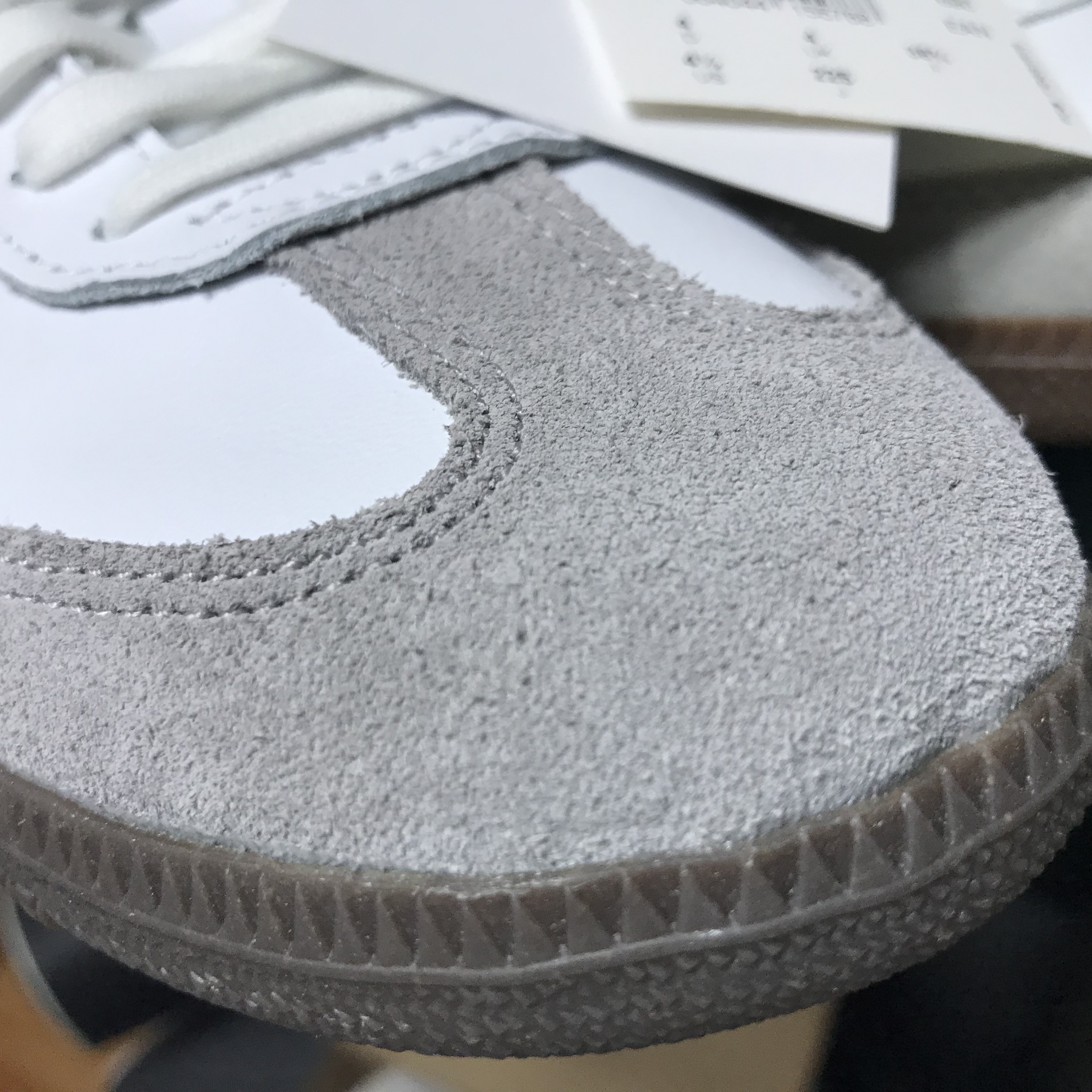 Adidas Samba Vegan White Black, Adidas Samba OG Cloud White 착용 스타일 - 3