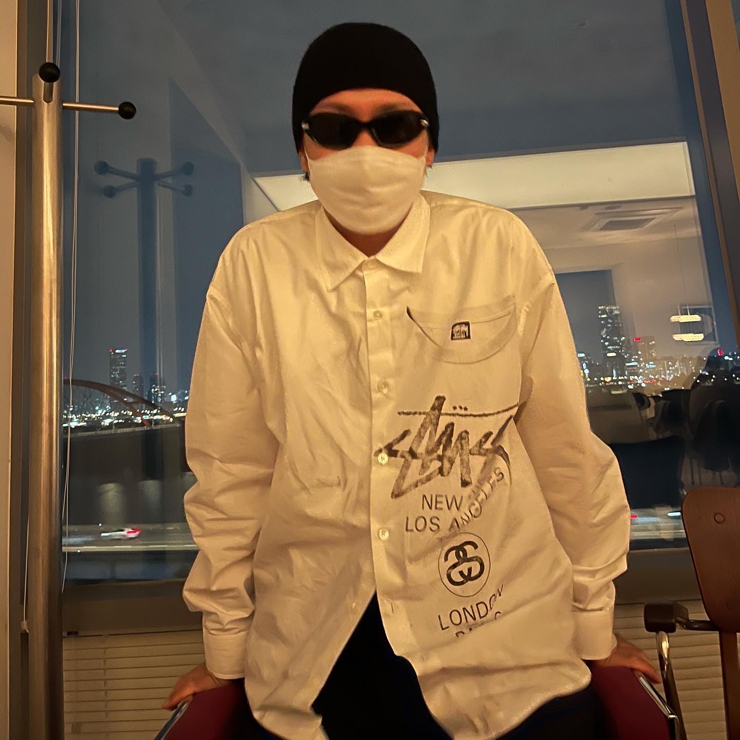 Stussy World Tour Shirt White, Nike x Supreme Air Force 1 Low White 착용 스타일 - 4