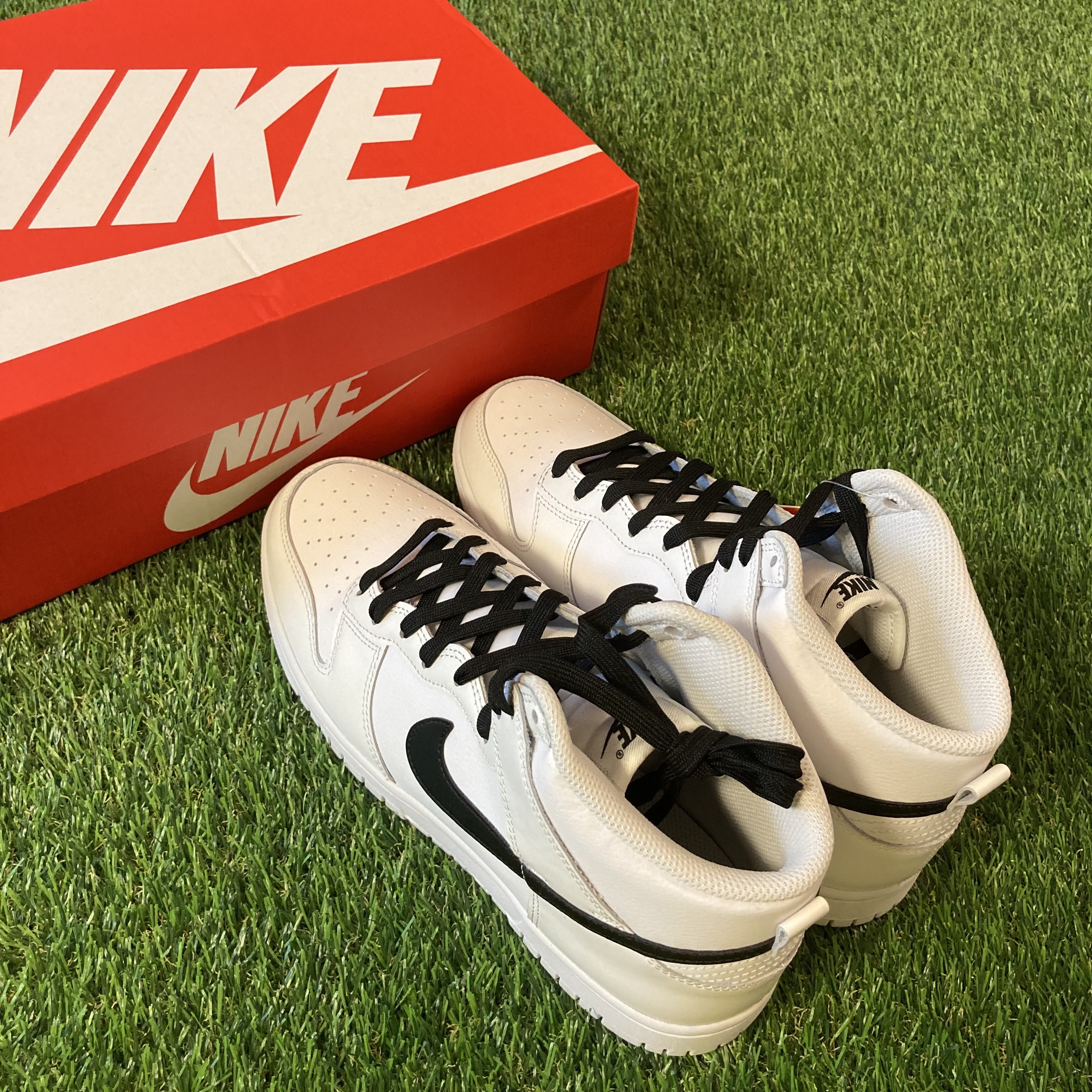 Nike Dunk High Retro Summit White 착용 스타일 - 2