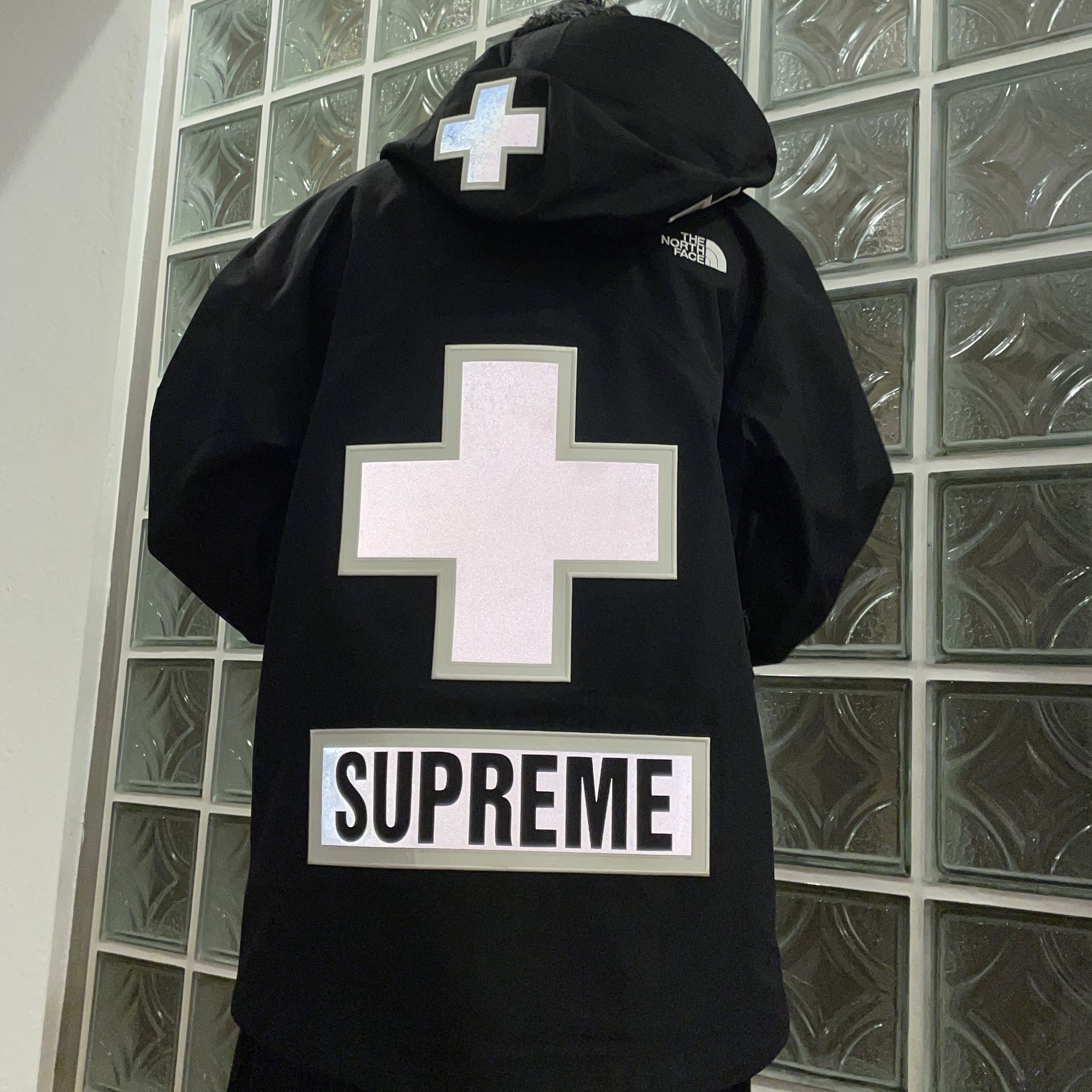 Supreme x The North Face Summit Series Rescue Mountain Pro Jacket Black - 22SS 착용 스타일 - 5