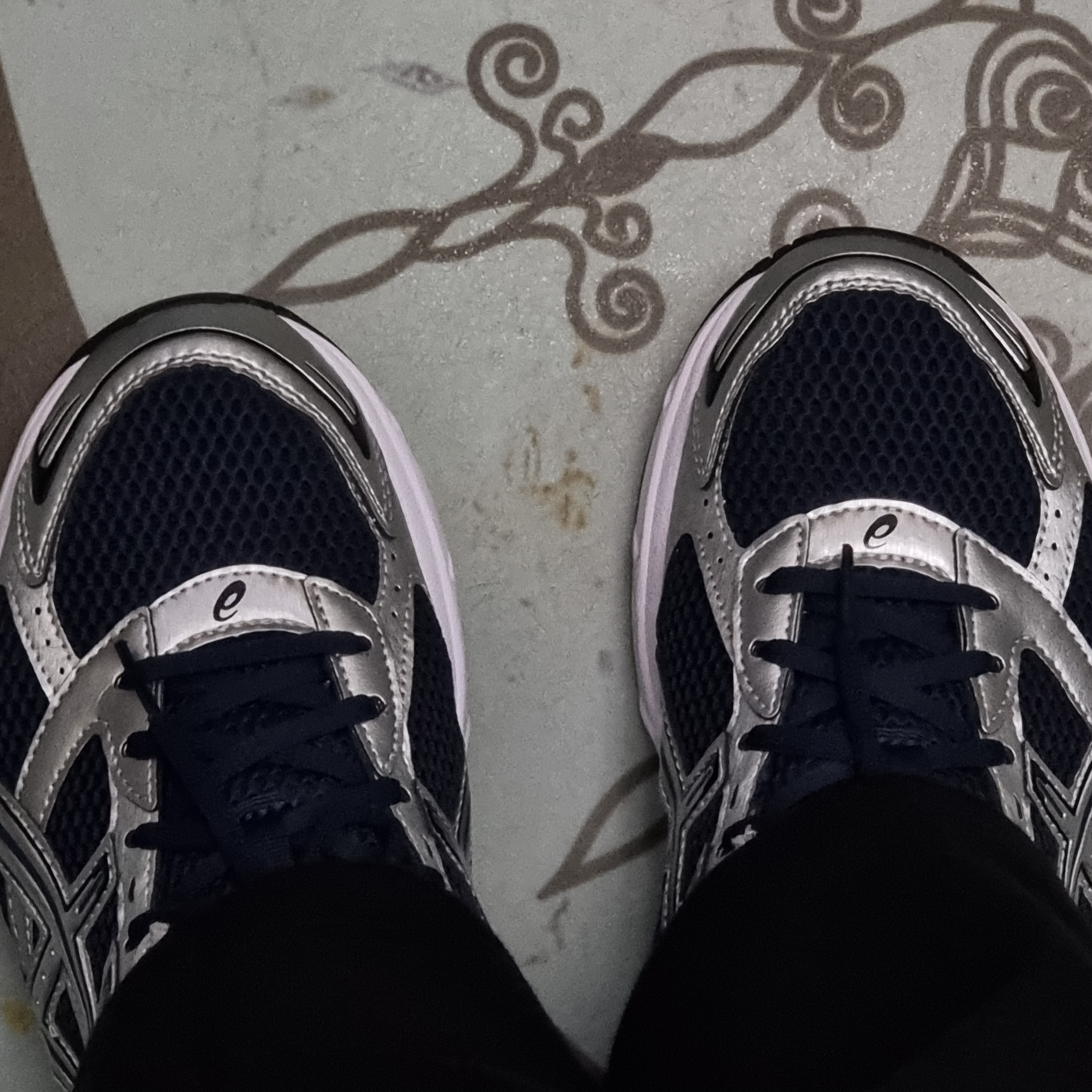 Asics Gel-1130 French Blue Pure Silver 착용 스타일 - 1