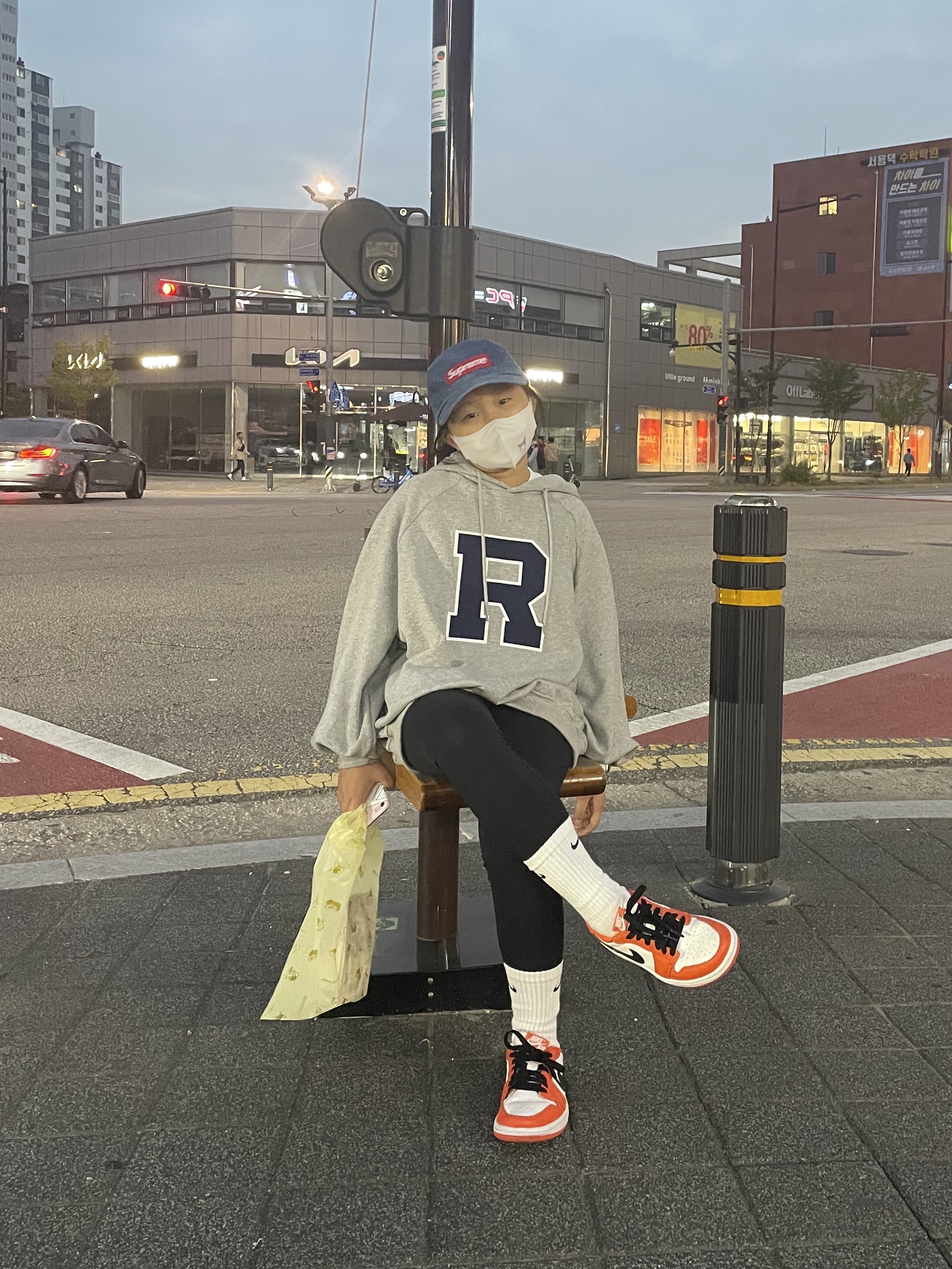 Supreme Washed Chino Twill Camp Cap Denim - 22FW, (W) Jordan 1 Low OG Starfish 착용 스타일 - 2