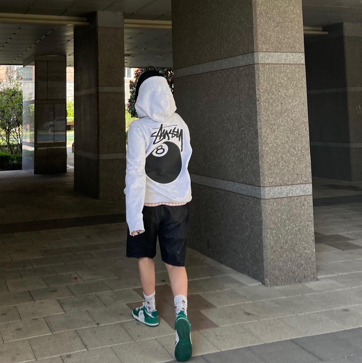 Stussy 8 Ball Hoodie Black - 21FW, (W) Nike Dunk Low Disrupt 2 Phantom University Blue 착용 스타일 - 2