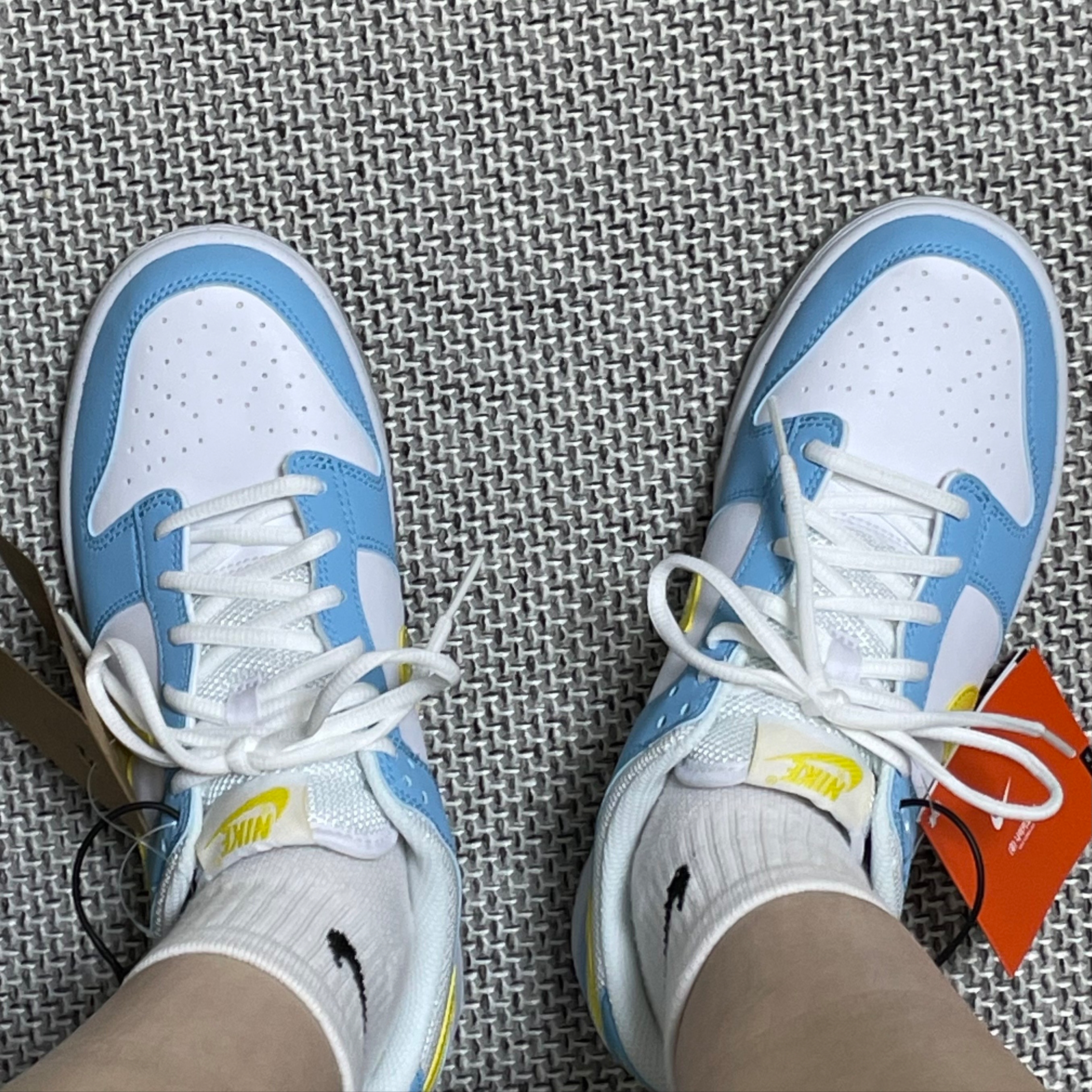 (GS) Nike Dunk Low Next Nature Blue Chill Yellow Strike 착용 스타일 - 2