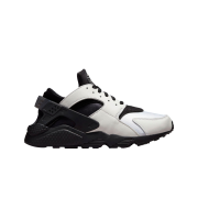 Nike Air Huarache Black and White