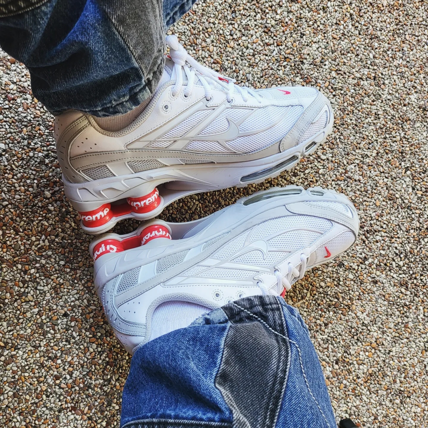 Nike x Supreme Shox Ride 2 SP White 착용 스타일 - 2