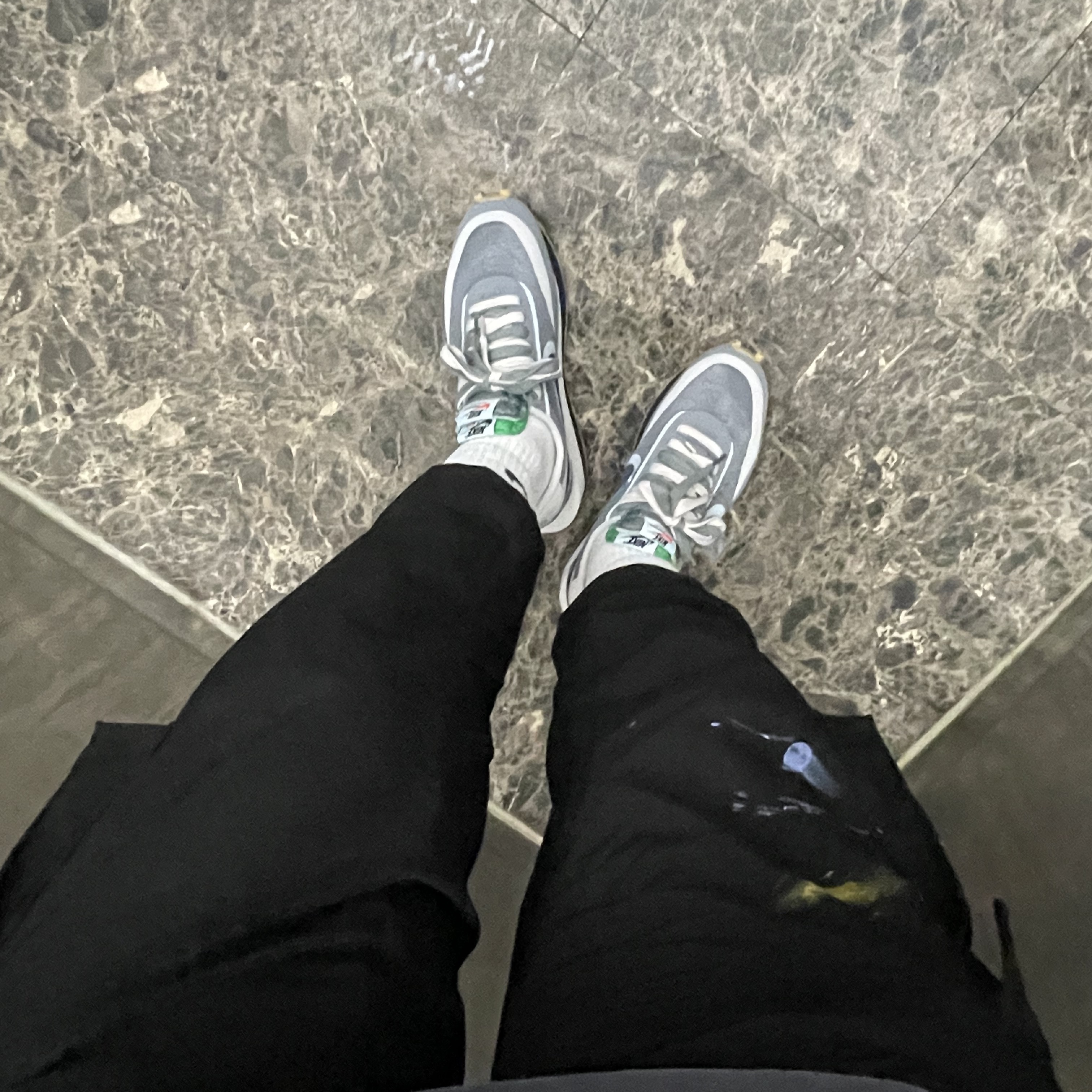Nike x Sacai x Clot LDWaffle Cool Grey 착용 스타일
