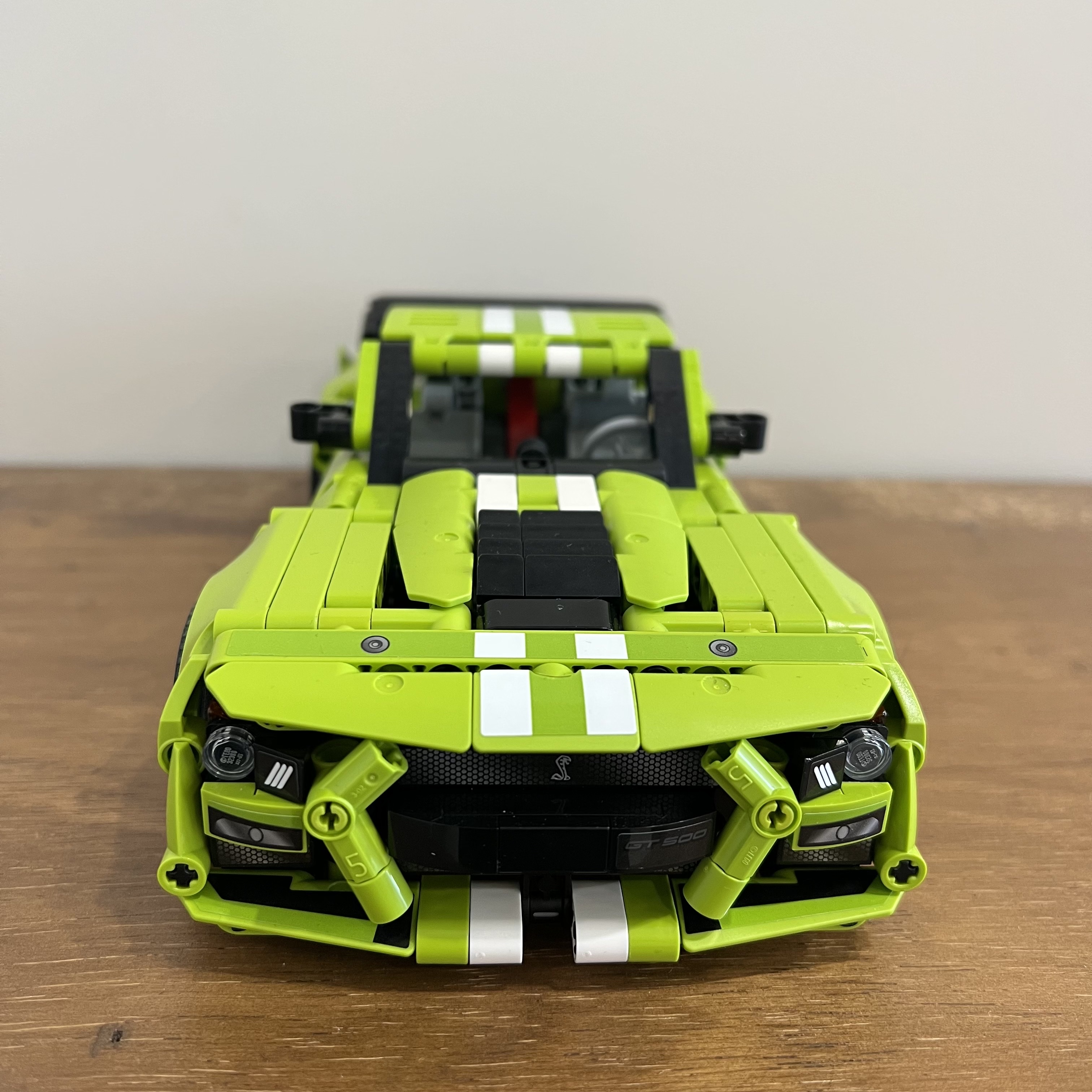 Lego Ford Mustang Shelby GT500 착용 스타일 - 1