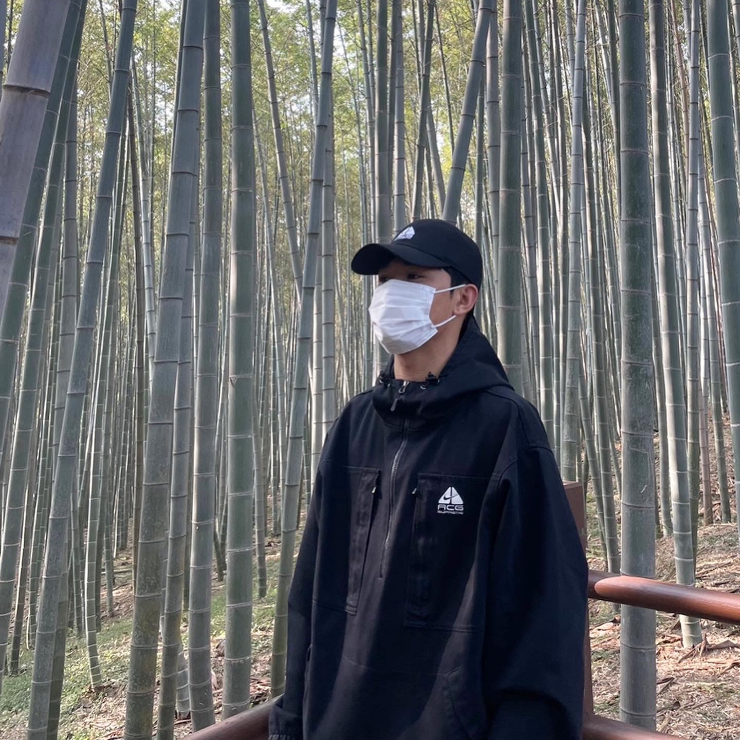 Supreme x Nike ACG Denim Pullover Black - 22FW, Supreme x Nike ACG Denim 6-Panel Black - 22FW 착용 스타일 - 1