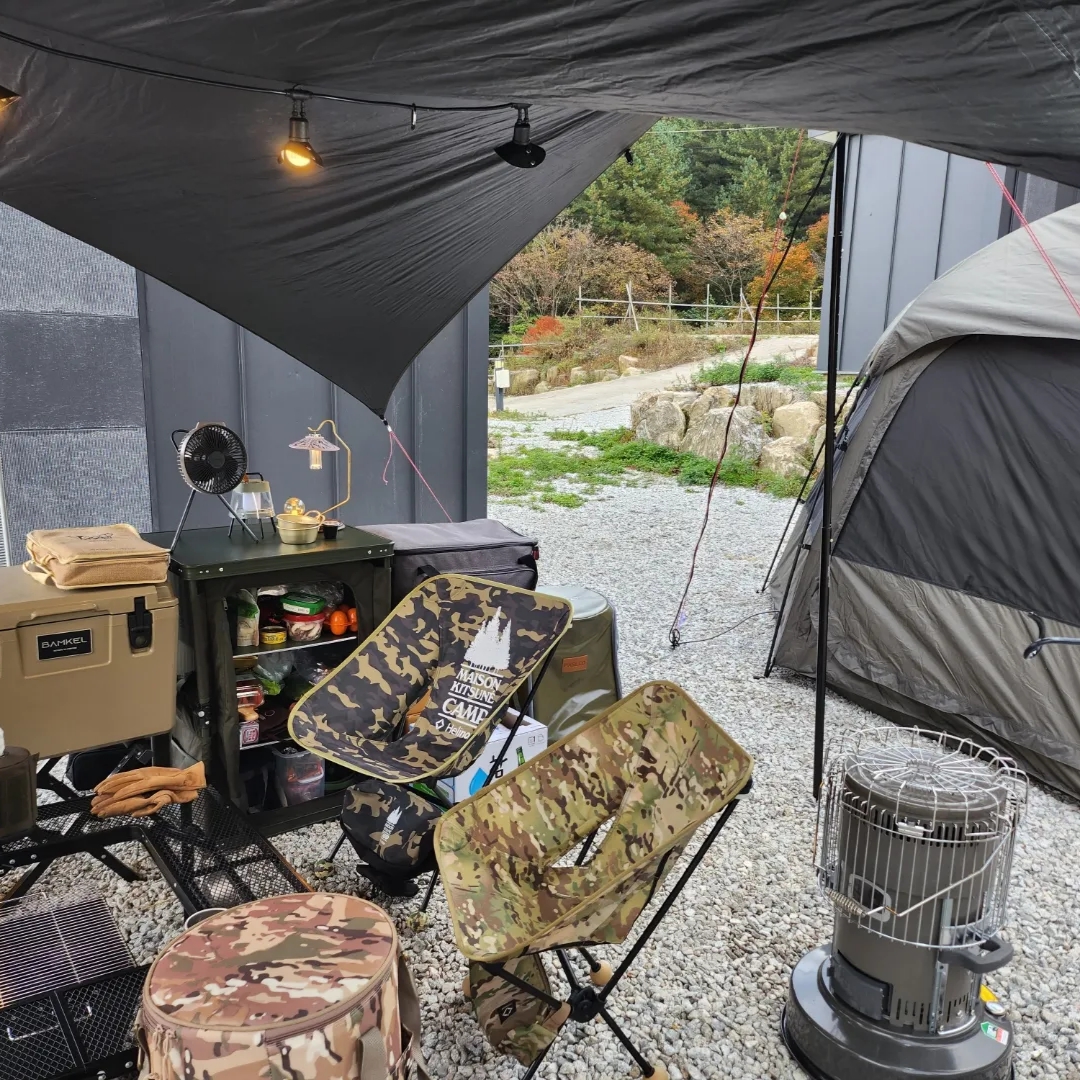Helinox x Maison Kitsune Chair L MK Camo, Helinox Tactical Chair Multicam 착용 스타일