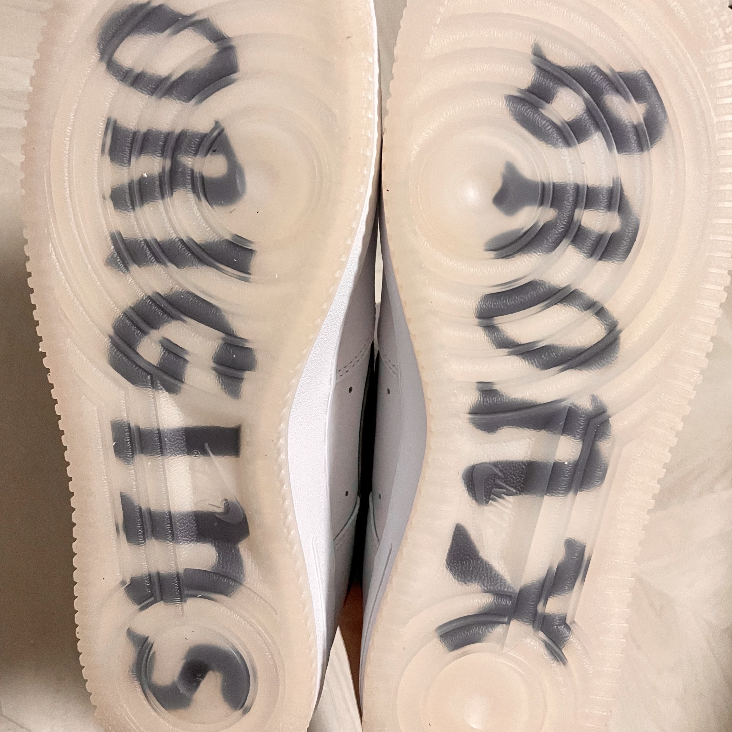Nike Air Force 1 '07 PRM Bronx Origins 착용 스타일 - 5