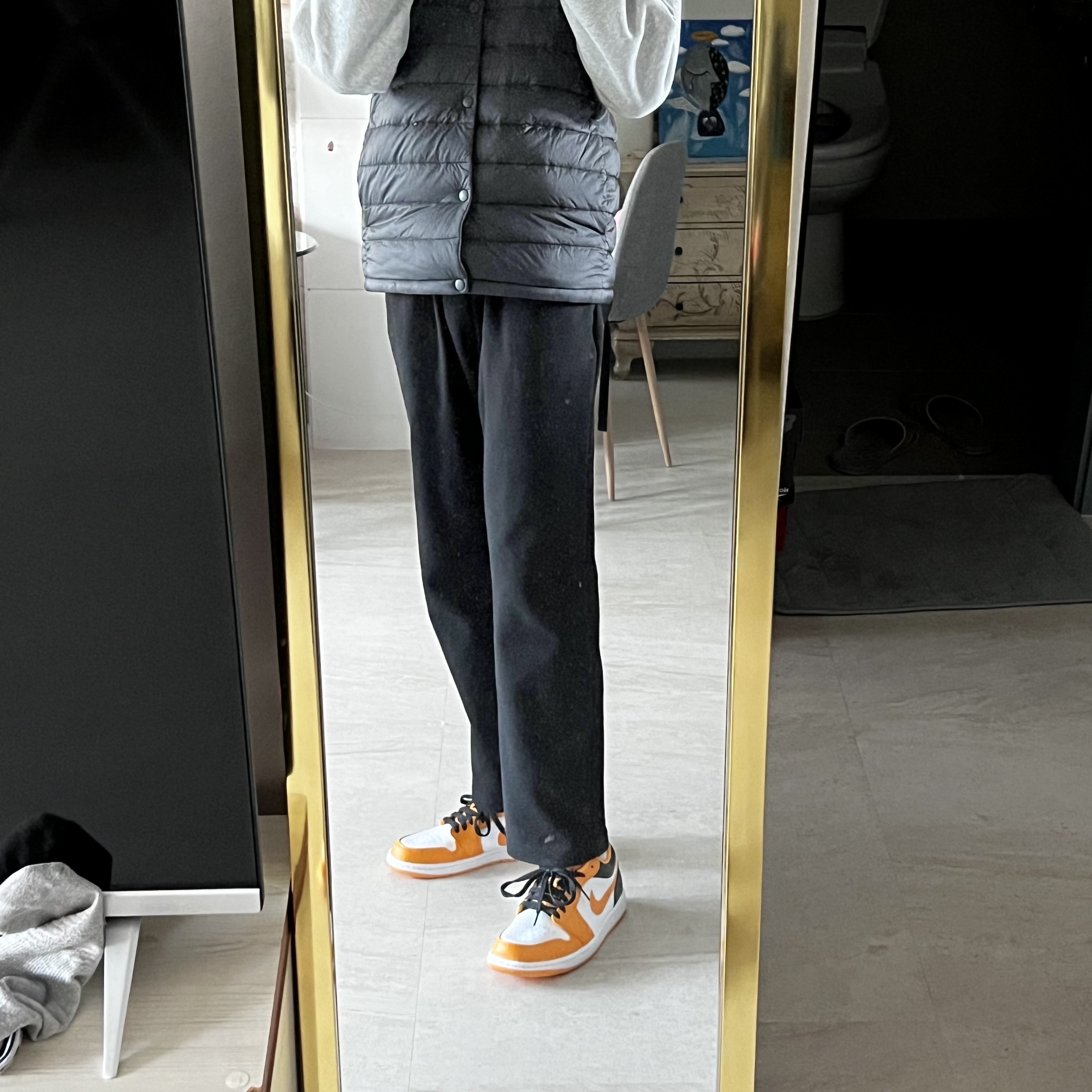 Jordan 1 Low Taxi 착용 스타일 - 2
