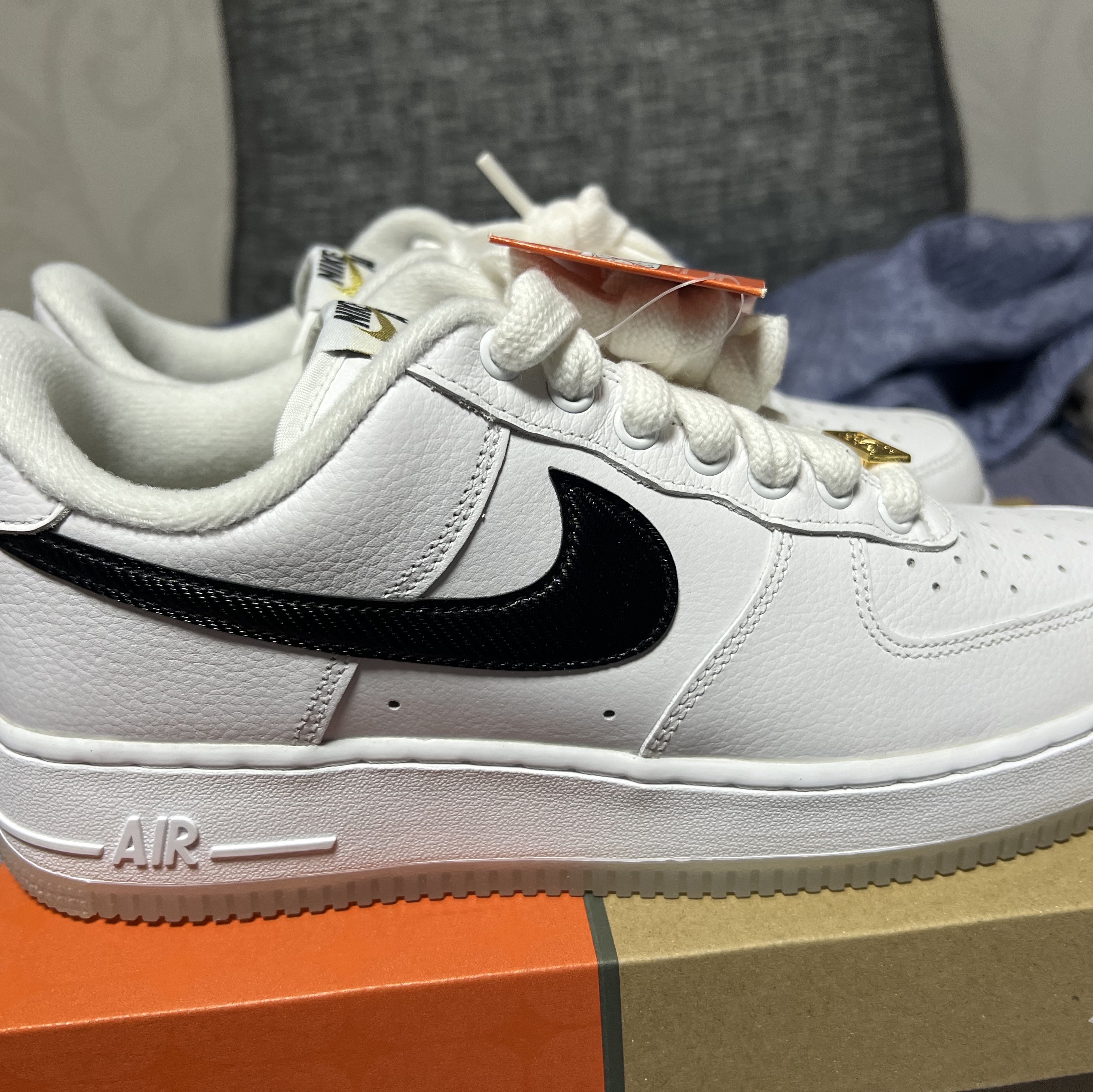 Nike Air Force 1 '07 PRM Bronx Origins 착용 스타일 - 2