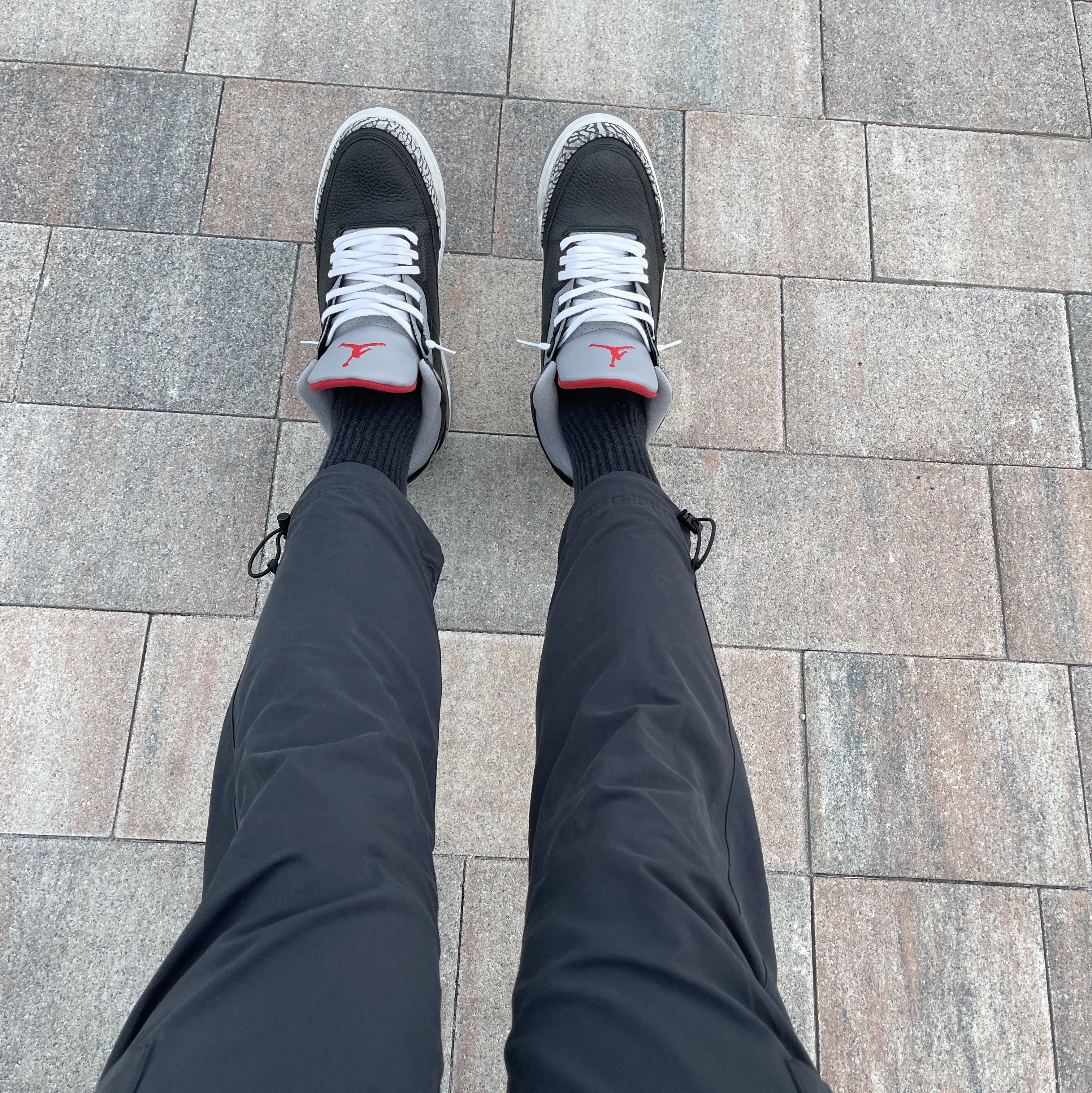 Jordan 3 Retro OG Black Cement 2018 착용 스타일 - 1