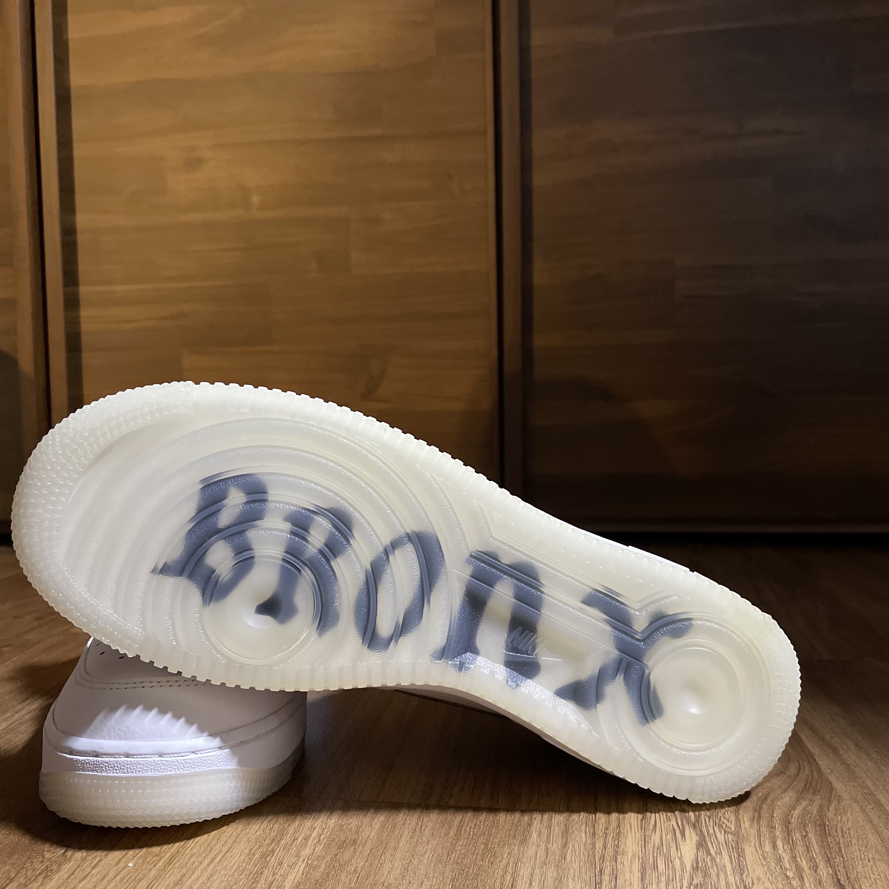 Nike Air Force 1 '07 PRM Bronx Origins 착용 스타일 - 2