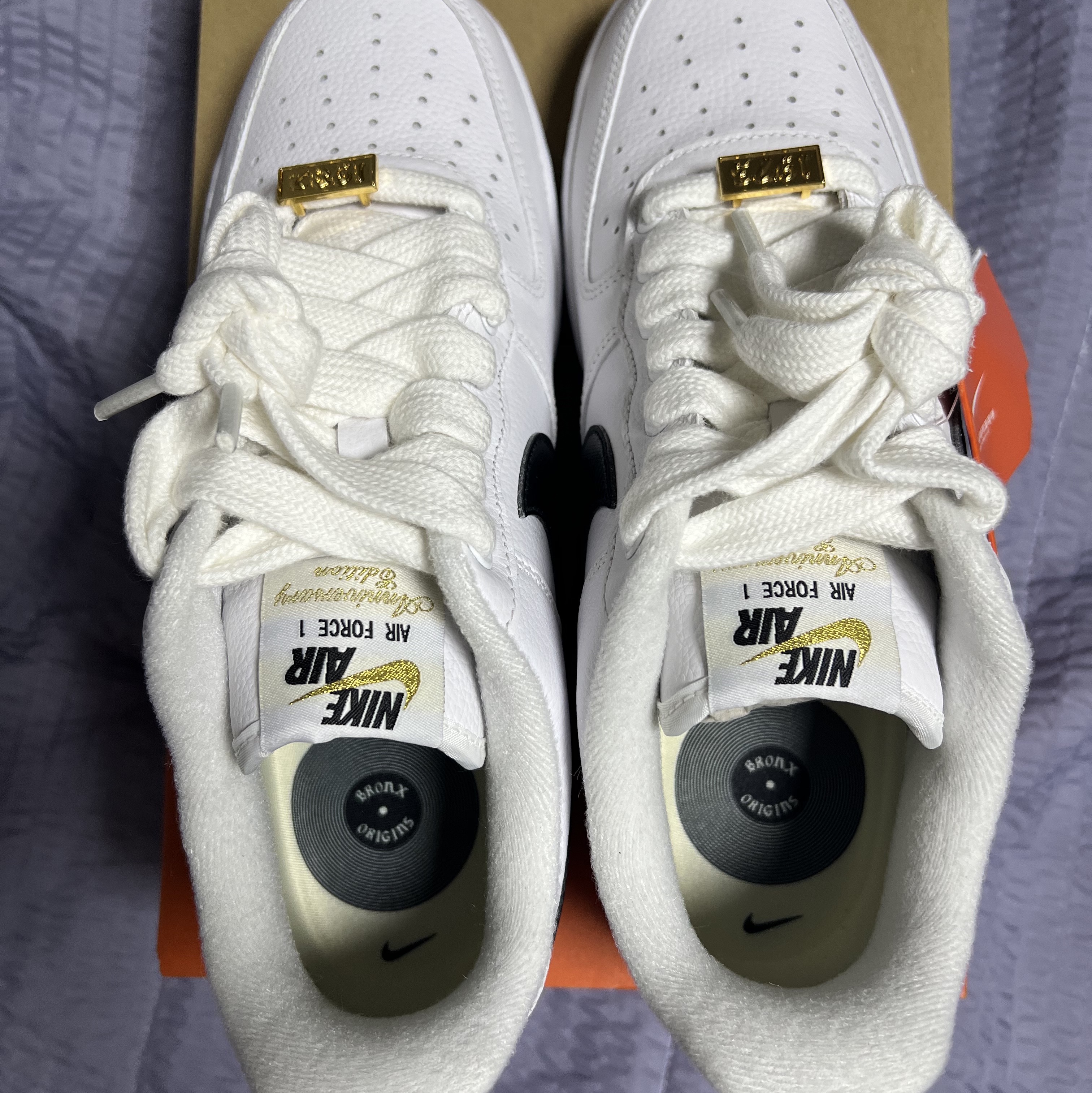 Nike Air Force 1 '07 PRM Bronx Origins 착용 스타일 - 1