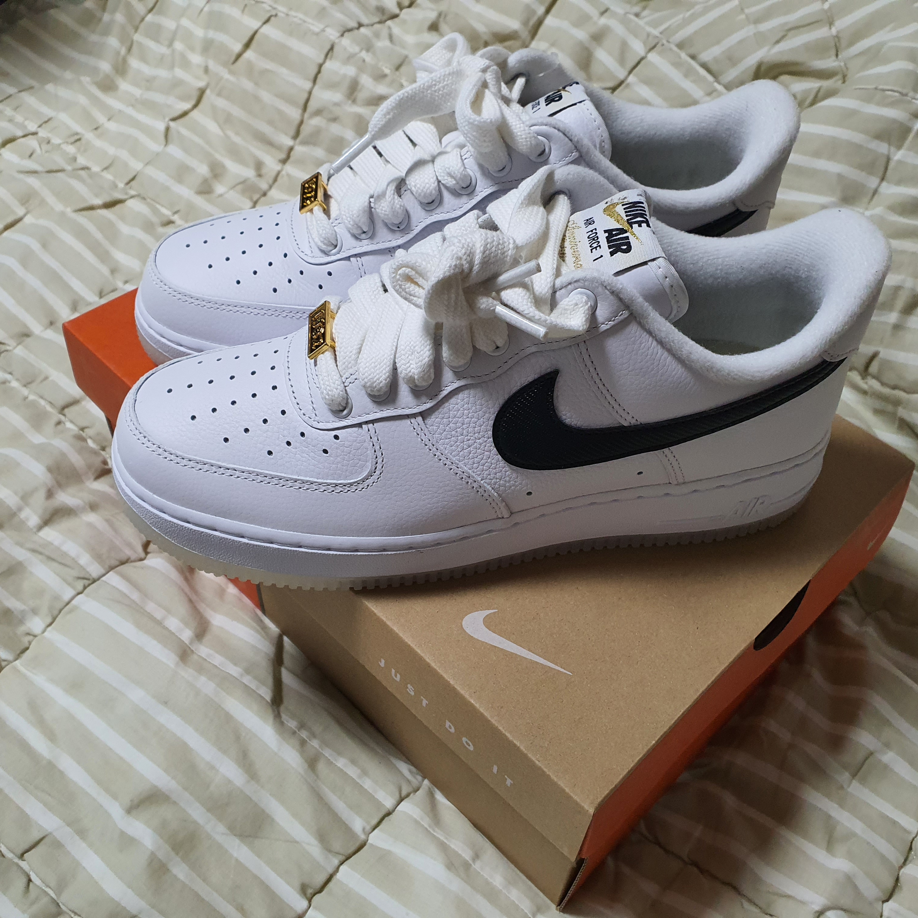 Nike Air Force 1 '07 PRM Bronx Origins 착용 스타일