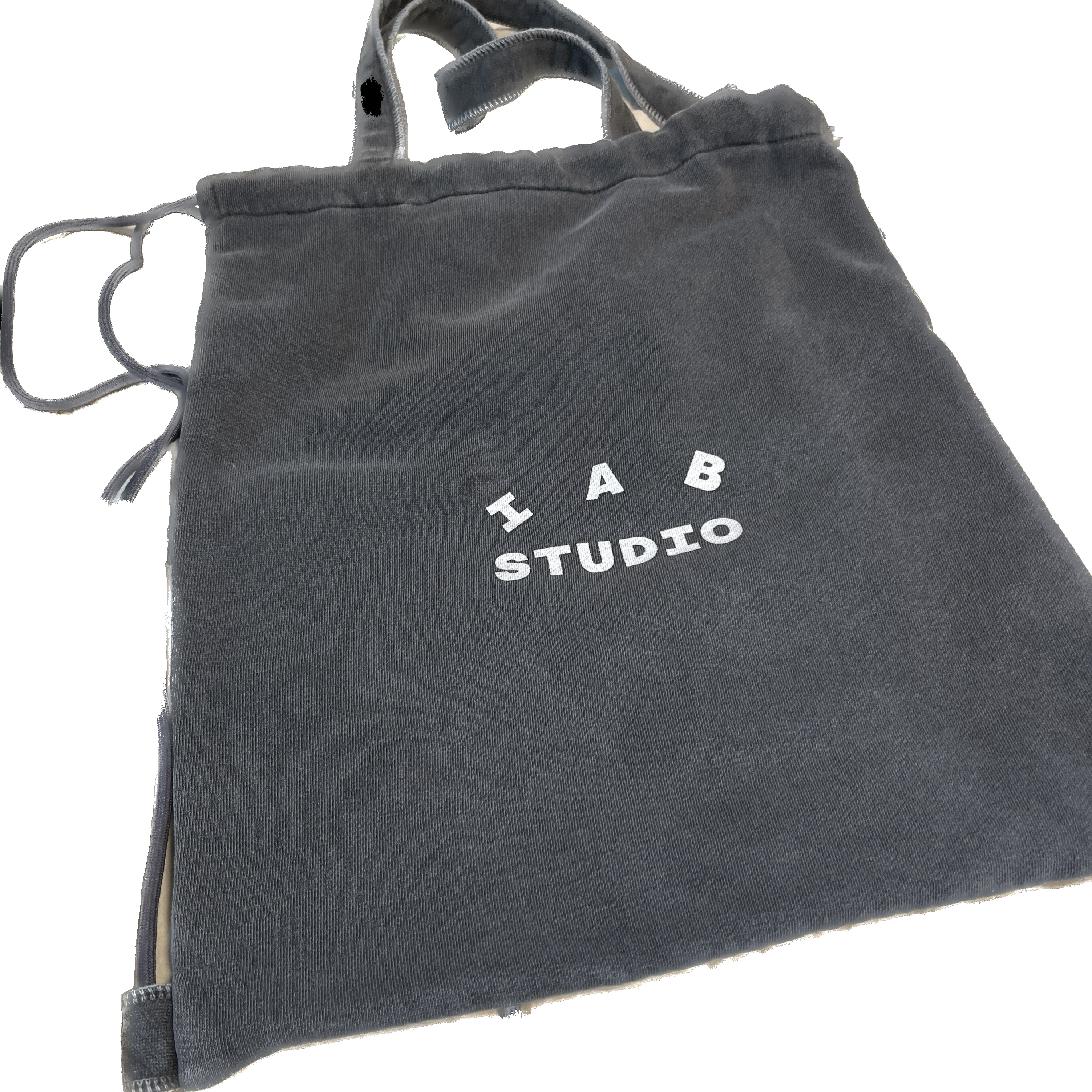 IAB Studio Pigment Hoodie & Sack Black, Casetify x IAB Studio iPhone White Logo Impact Case Sierra Blue 착용 스타일 - 2