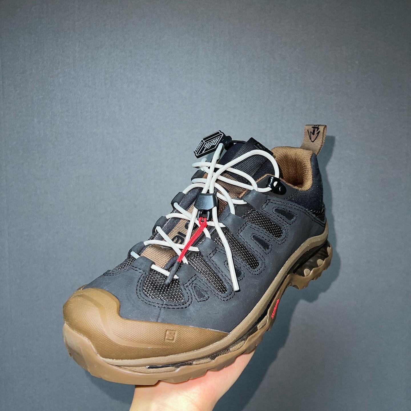 Salomon x GR10K Quest Black Desert Palm 착용 스타일