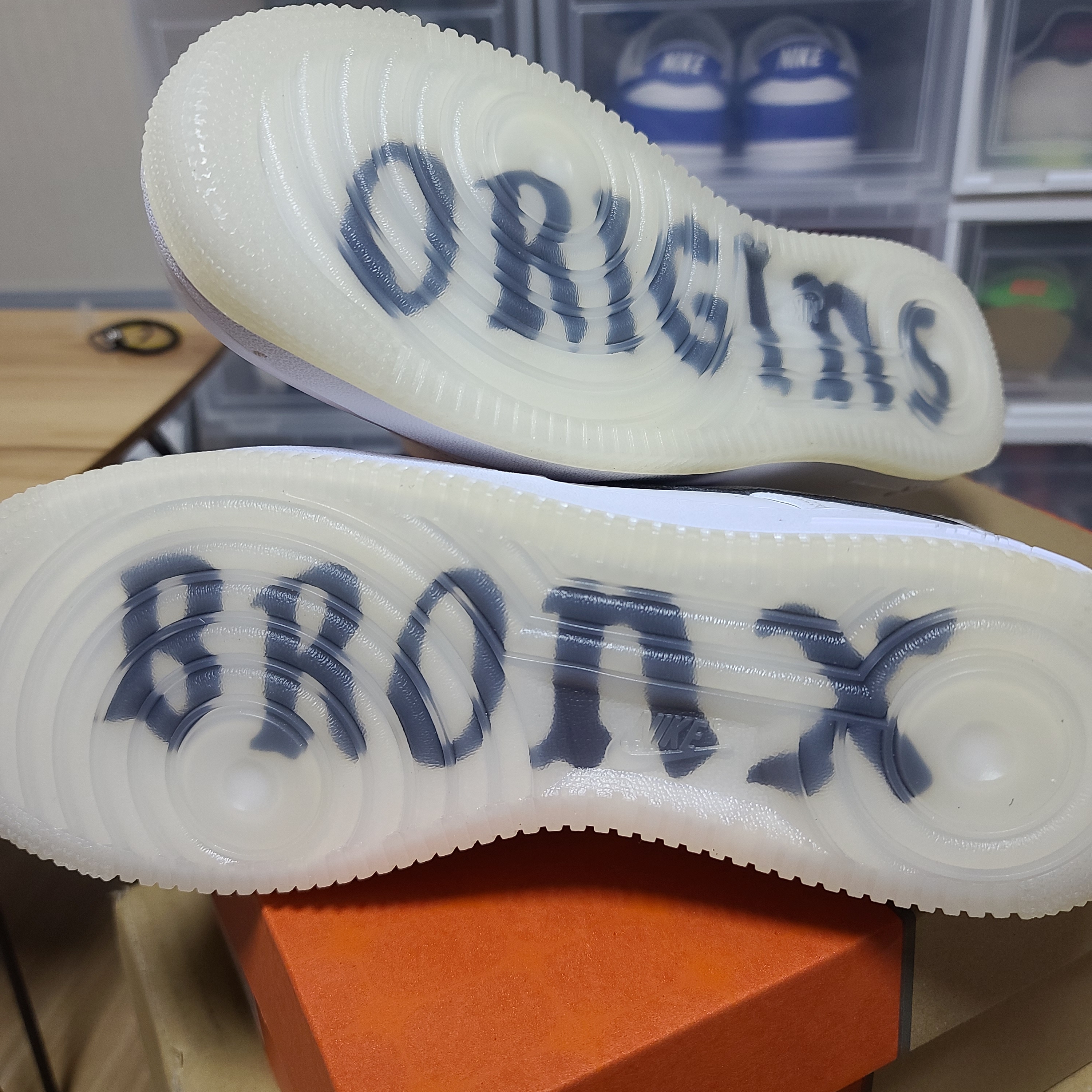 Nike Air Force 1 '07 PRM Bronx Origins 착용 스타일 - 3