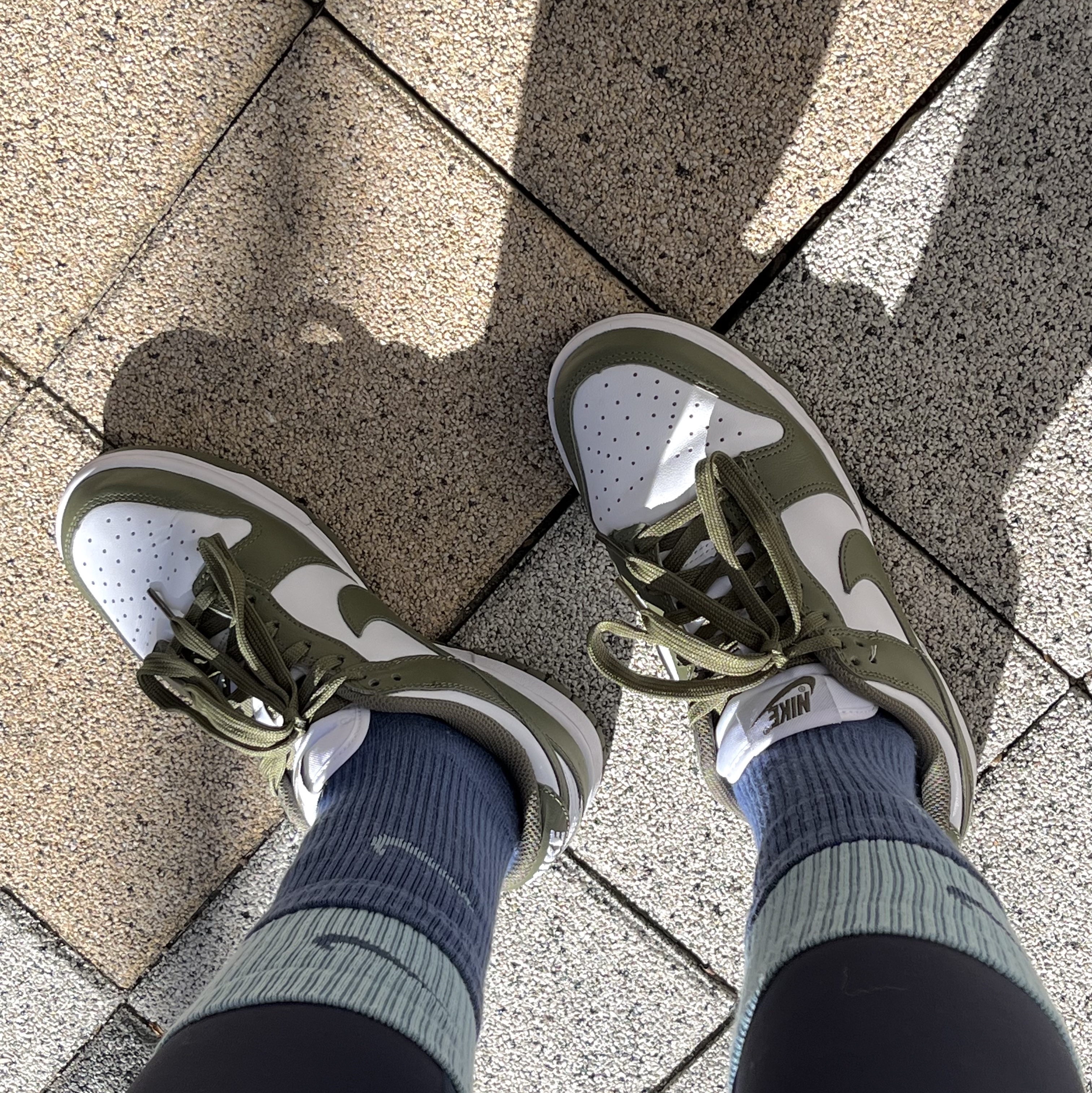 (W) Nike Dunk Low Medium Olive 착용 스타일