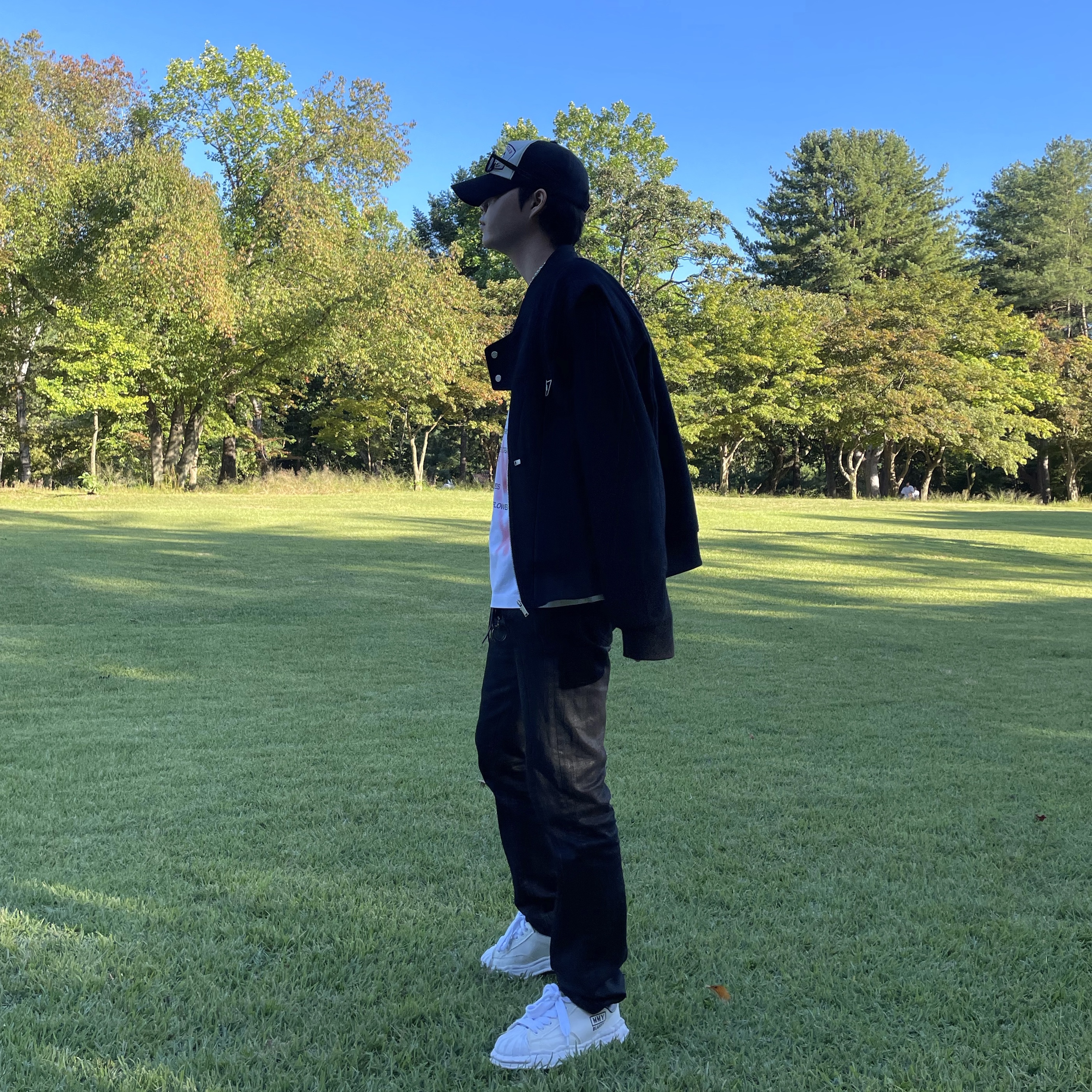 Undermycar Gaudin Alpaca Shoulder Wool Blouson Moonless Night - 22SS, Maison Mihara Yasuhiro Blakey OG Sole Leather Low-top Sneakers White 착용 스타일