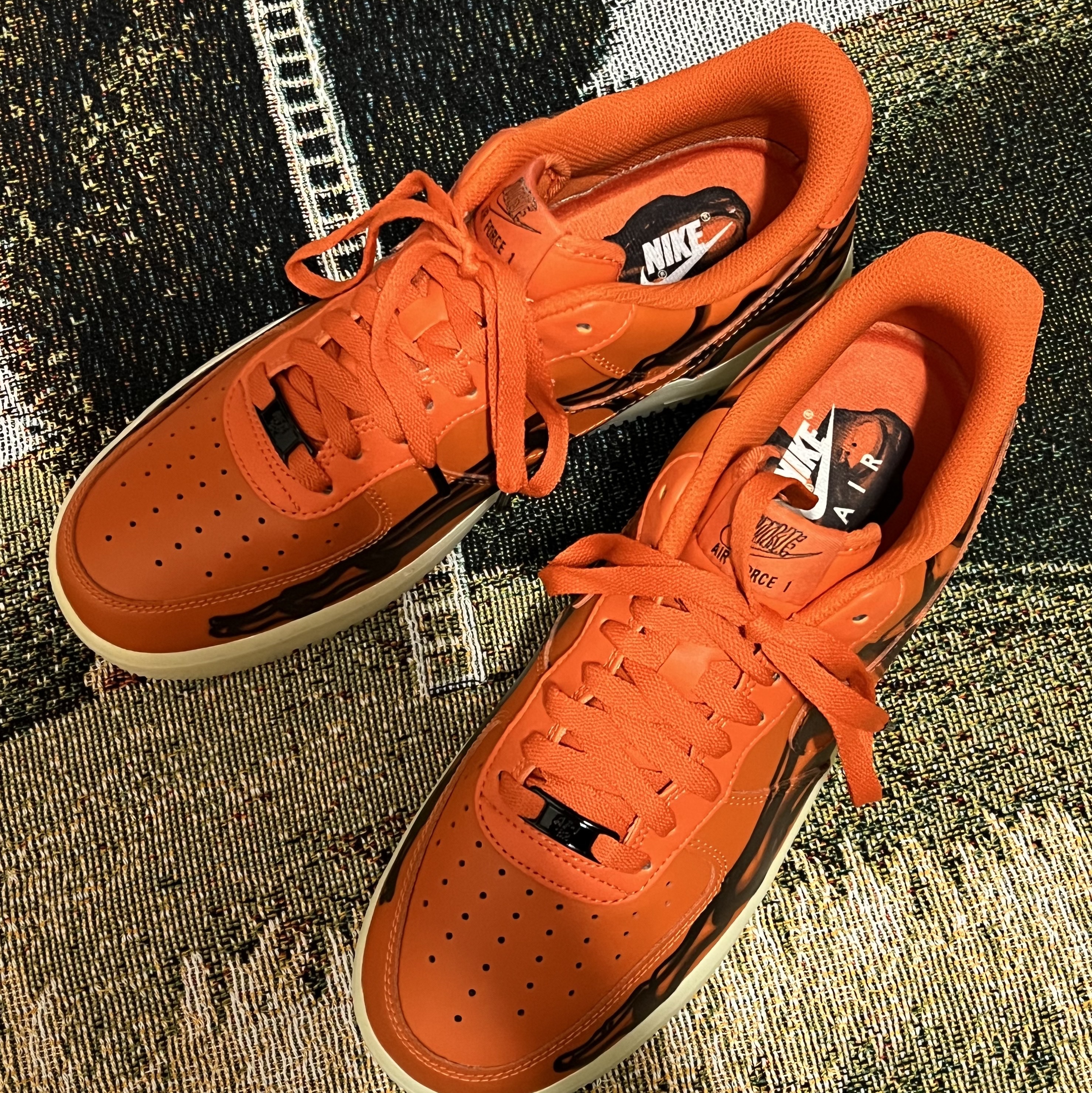 Nike Air Force 1 Low '07 Orange Skeleton 착용 스타일 - 2