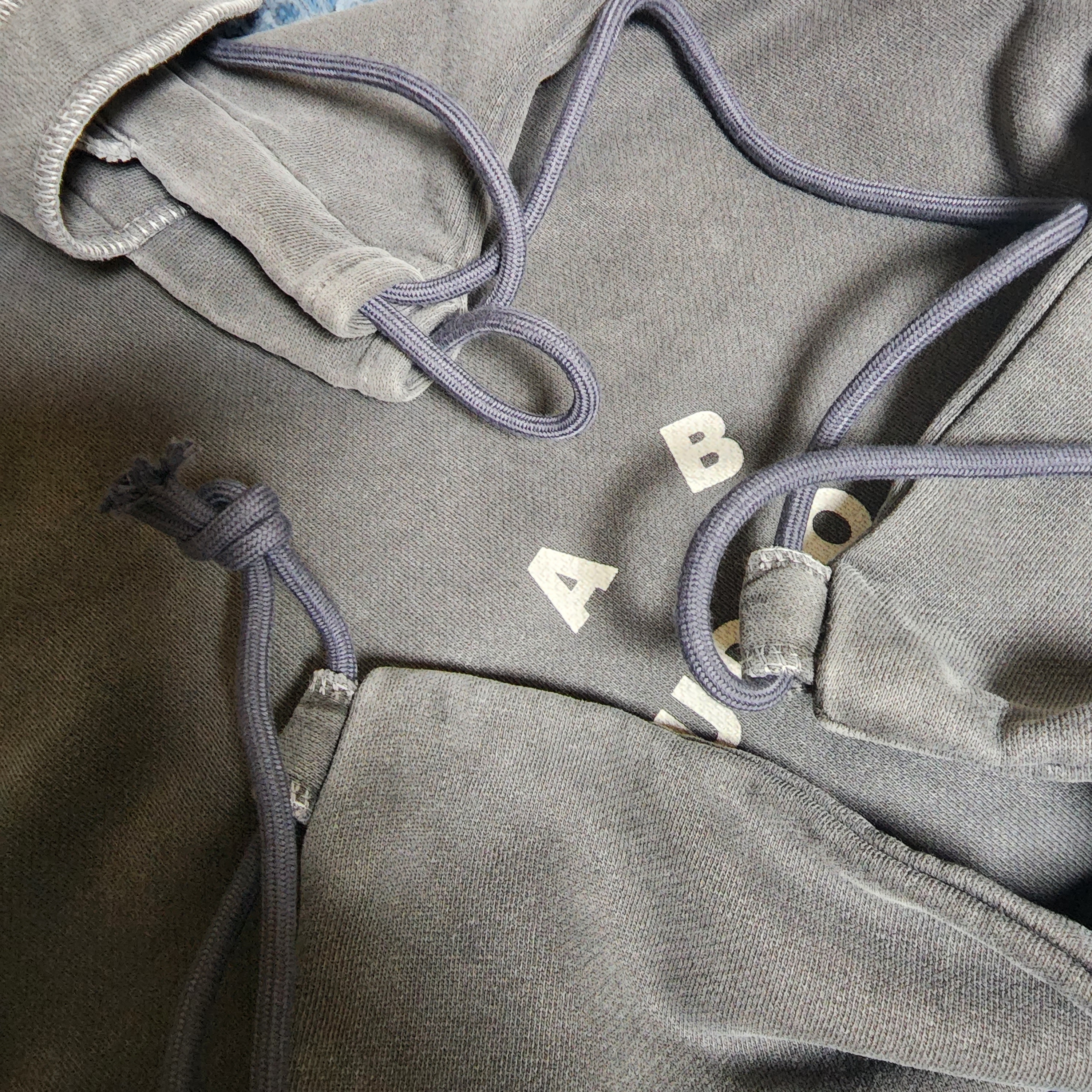 IAB Studio Pigment Sack Black 착용 스타일 - 3