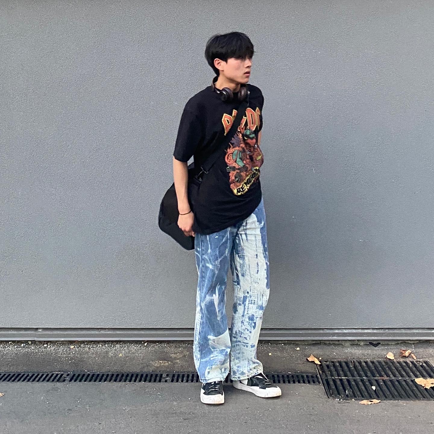 Nike x Sacai Blazer Low Black Patent Leather 착용 스타일 - 5