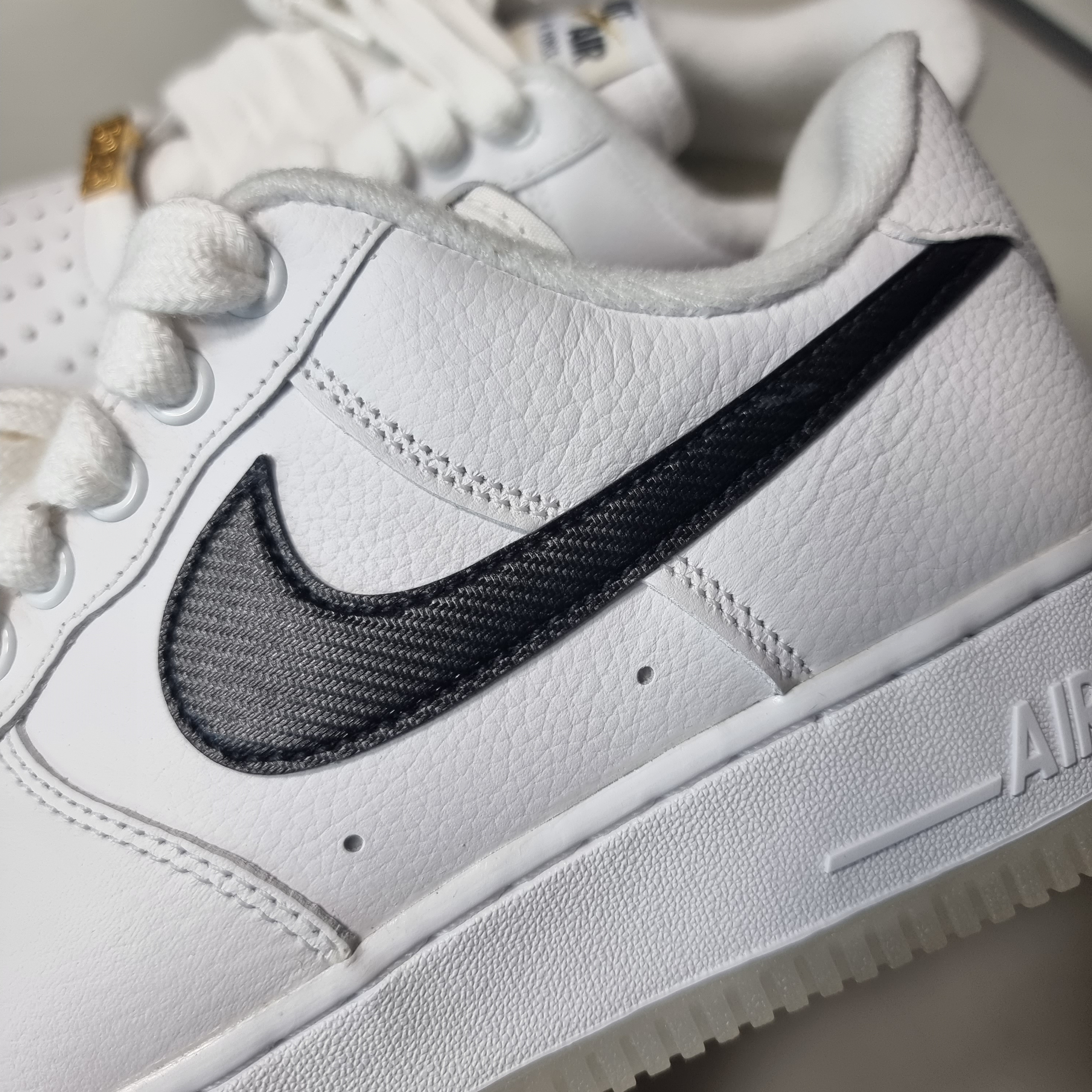 Nike Air Force 1 '07 PRM Bronx Origins 착용 스타일 - 3