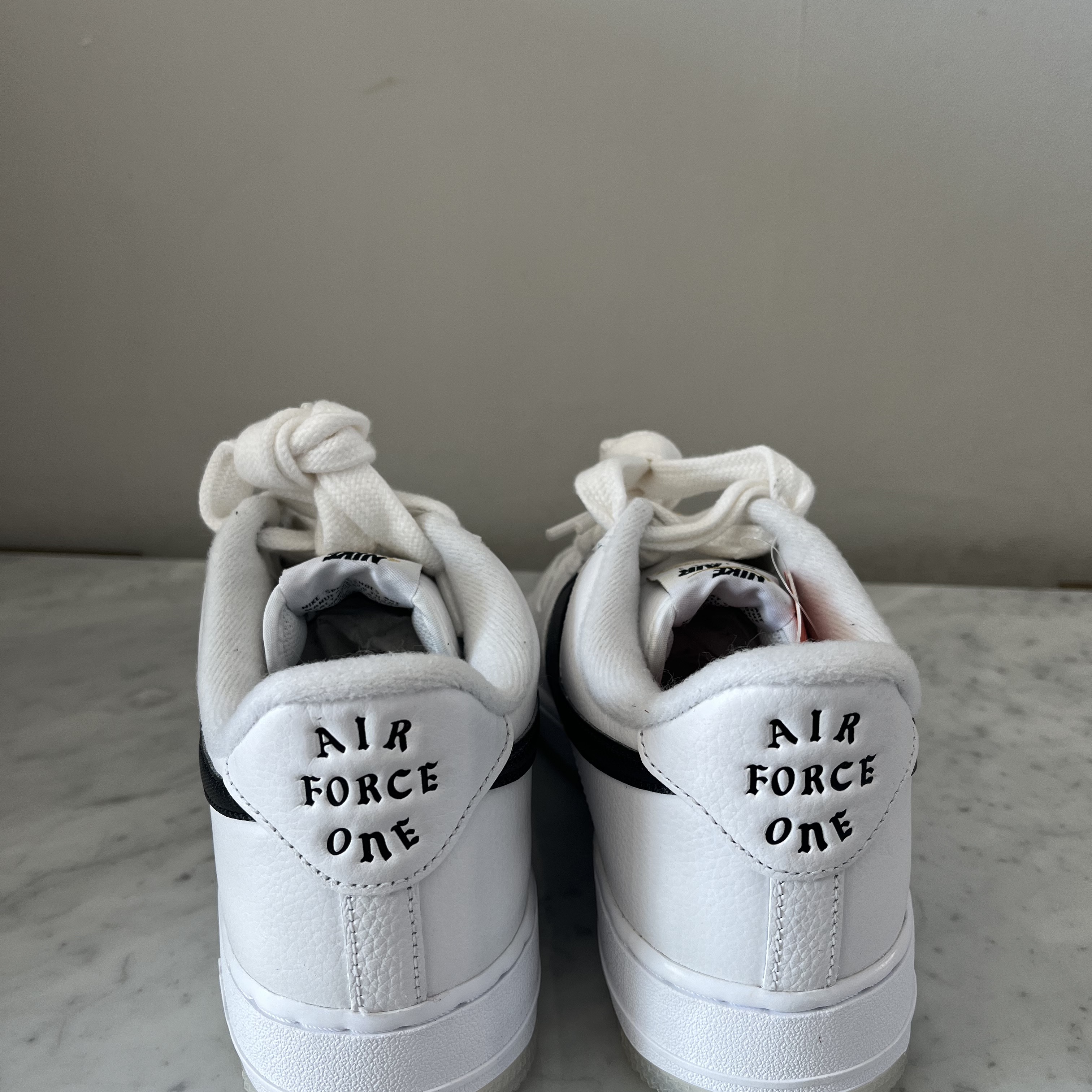 Nike Air Force 1 '07 PRM Bronx Origins 착용 스타일 - 3