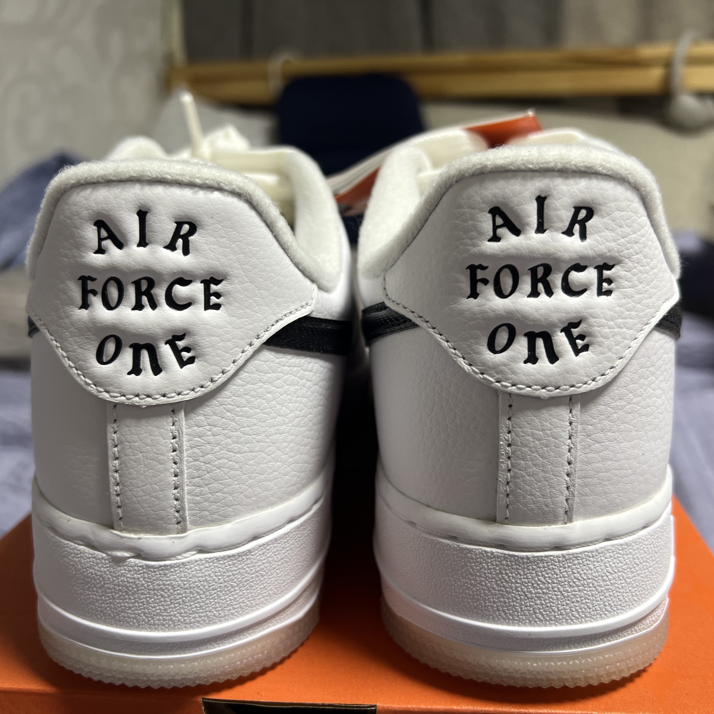 Nike Air Force 1 '07 PRM Bronx Origins 착용 스타일 - 3