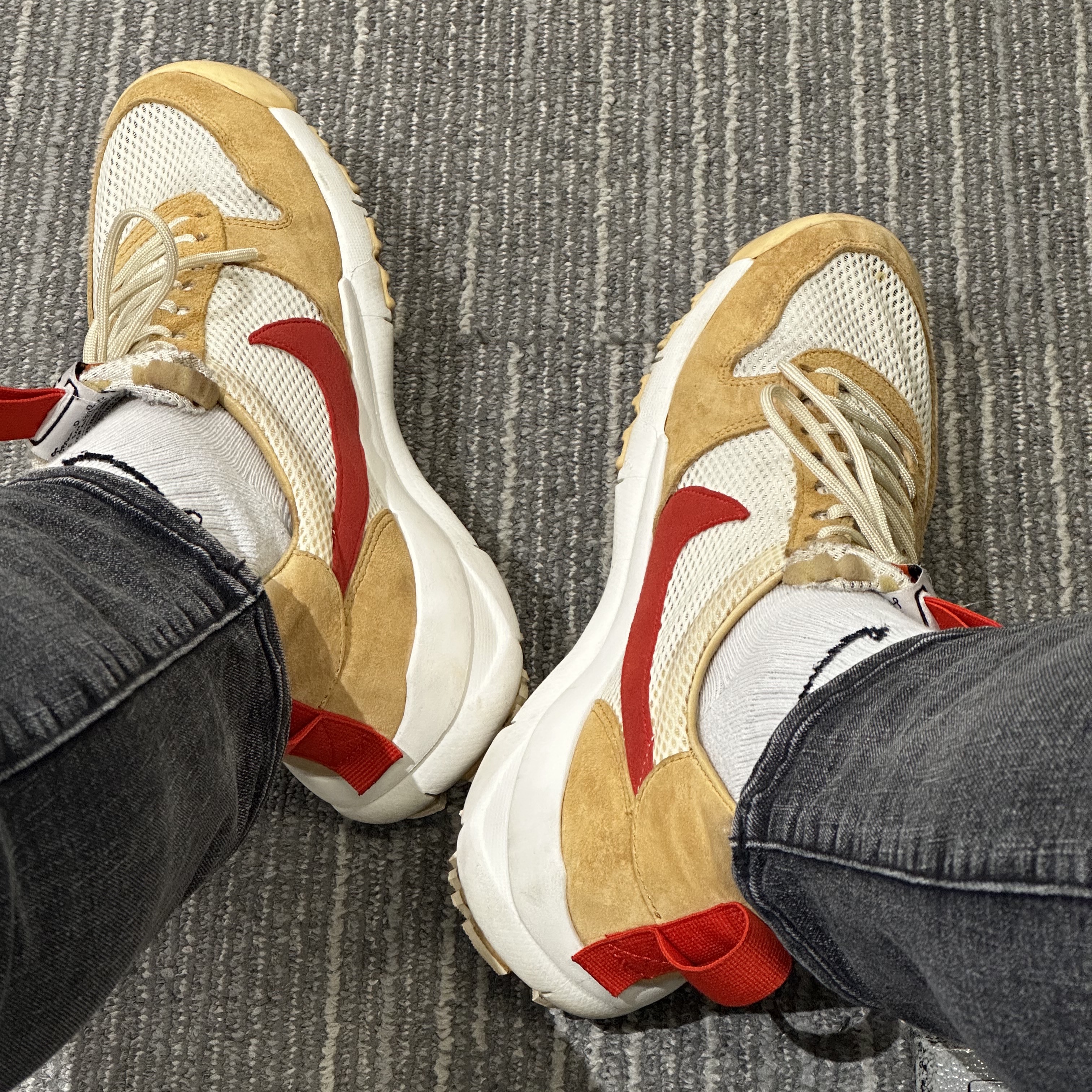 Nike x Tom Sachs Mars Yard Shoe 2.0 Space Camp 착용 스타일