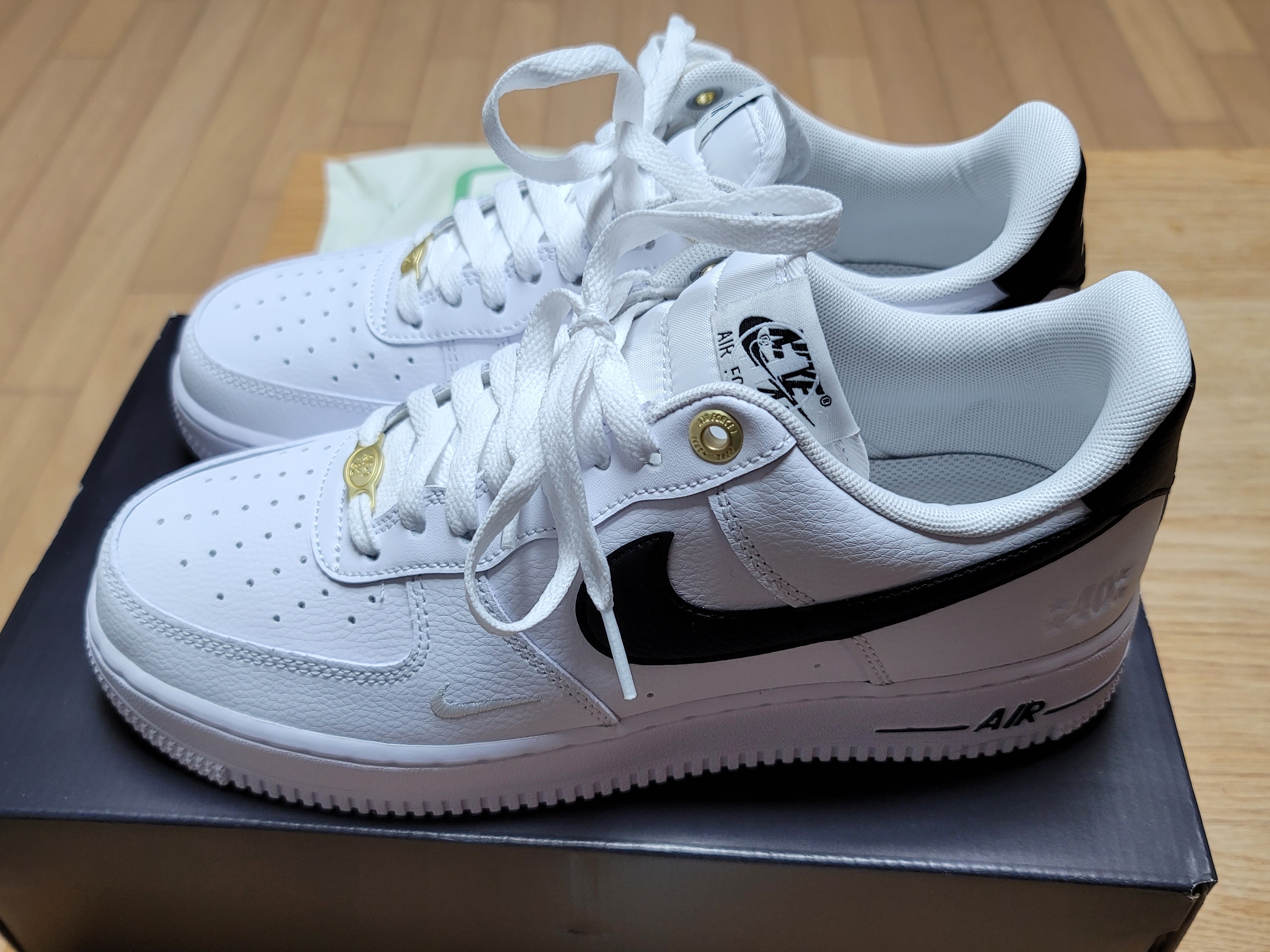Nike Air Force 1 '07 LV8 40th Anniversary Join Forces White Black, Nike x Off-White Air Force 1 Mid SP White 착용 스타일 - 3
