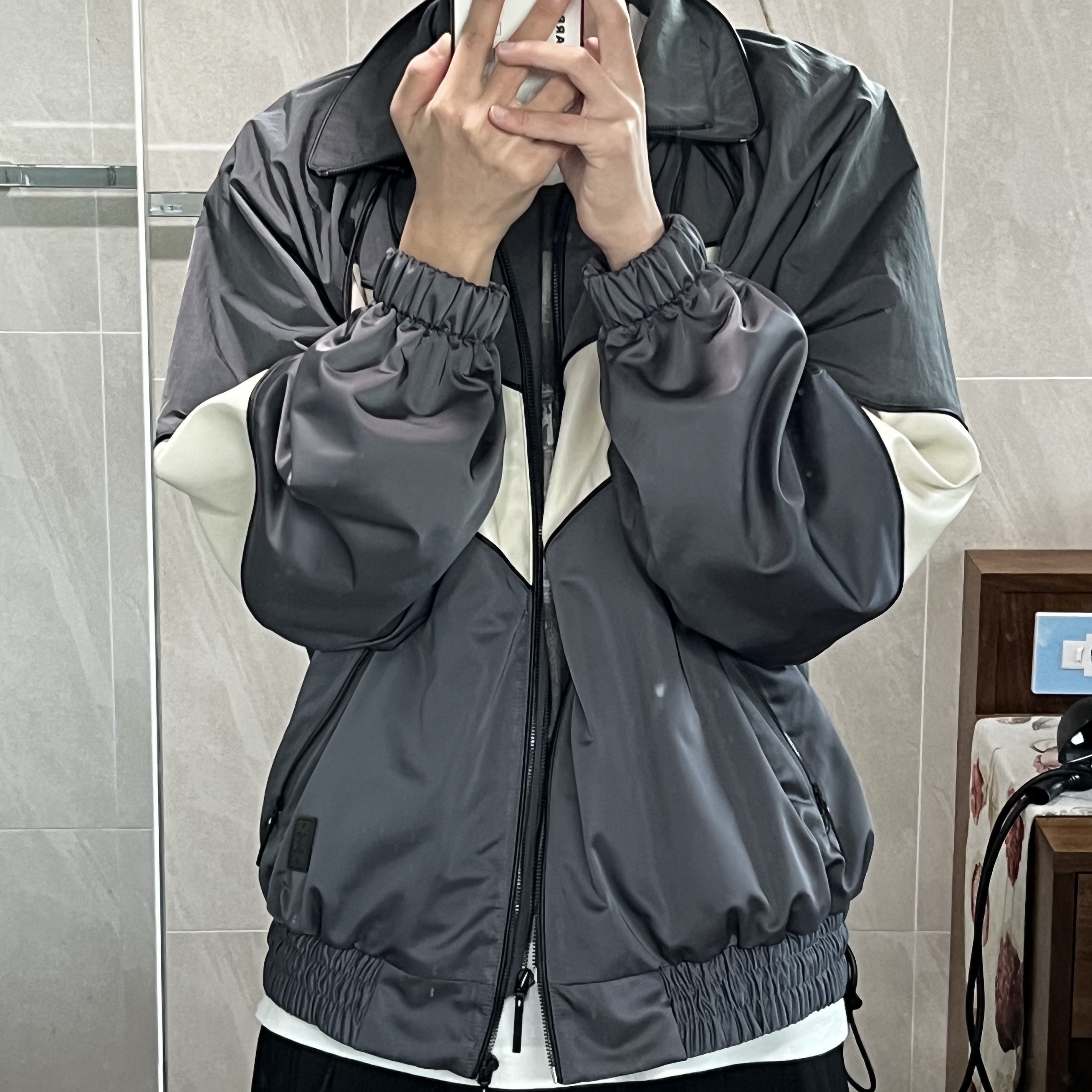 Ader Error Mem Jumper Grey 착용 스타일 - 1