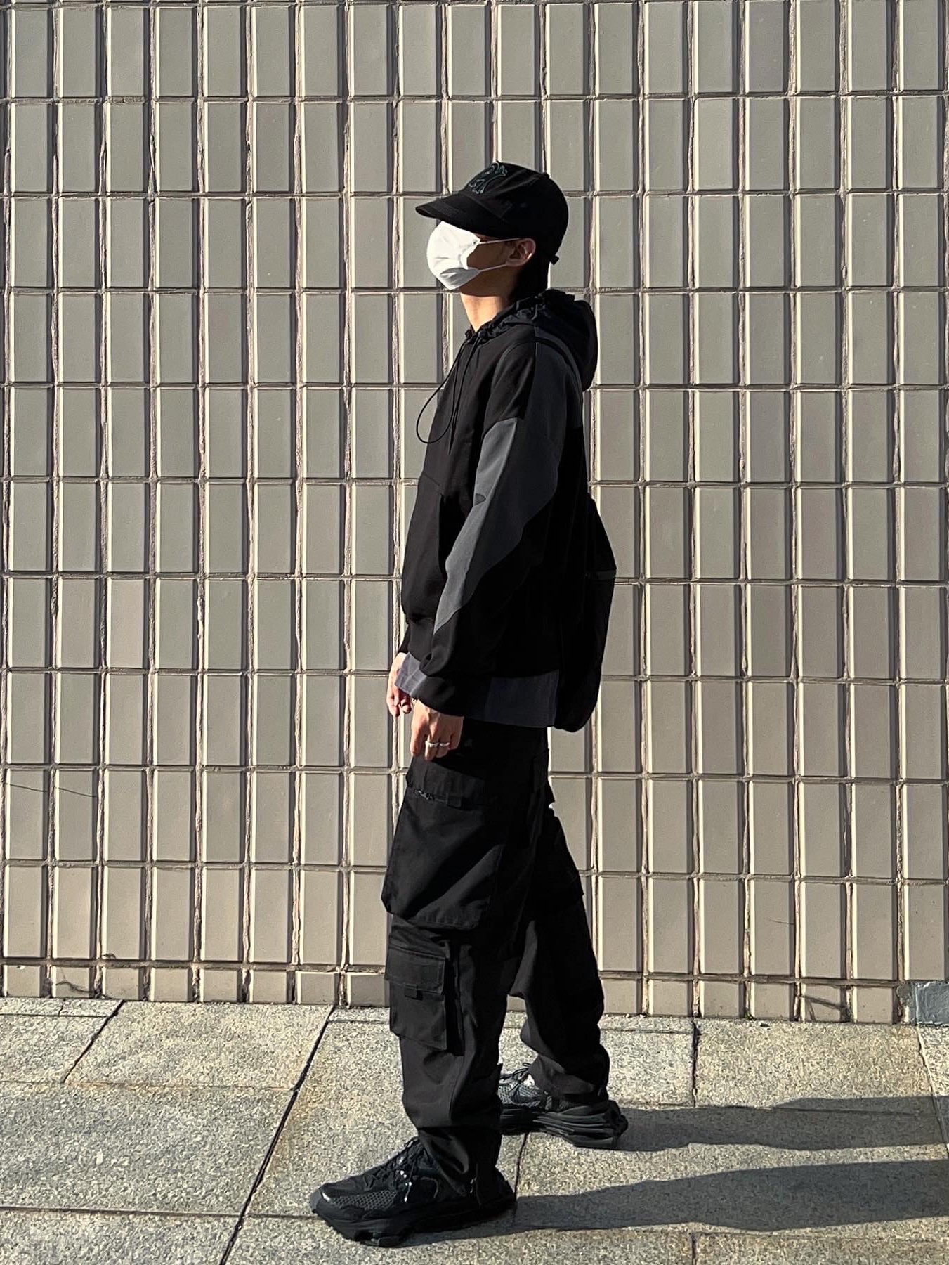 Nike x Matthew M Williams Zoom 004 Triple Black 착용 스타일 - 2