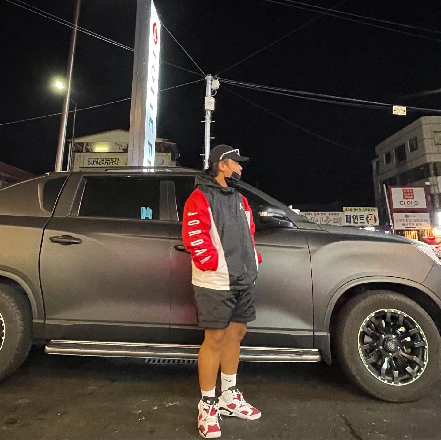 Jordan 6 Retro Carmine 2021, Supreme x Nike ACG Denim 6-Panel Black - 22FW 착용 스타일 - 1