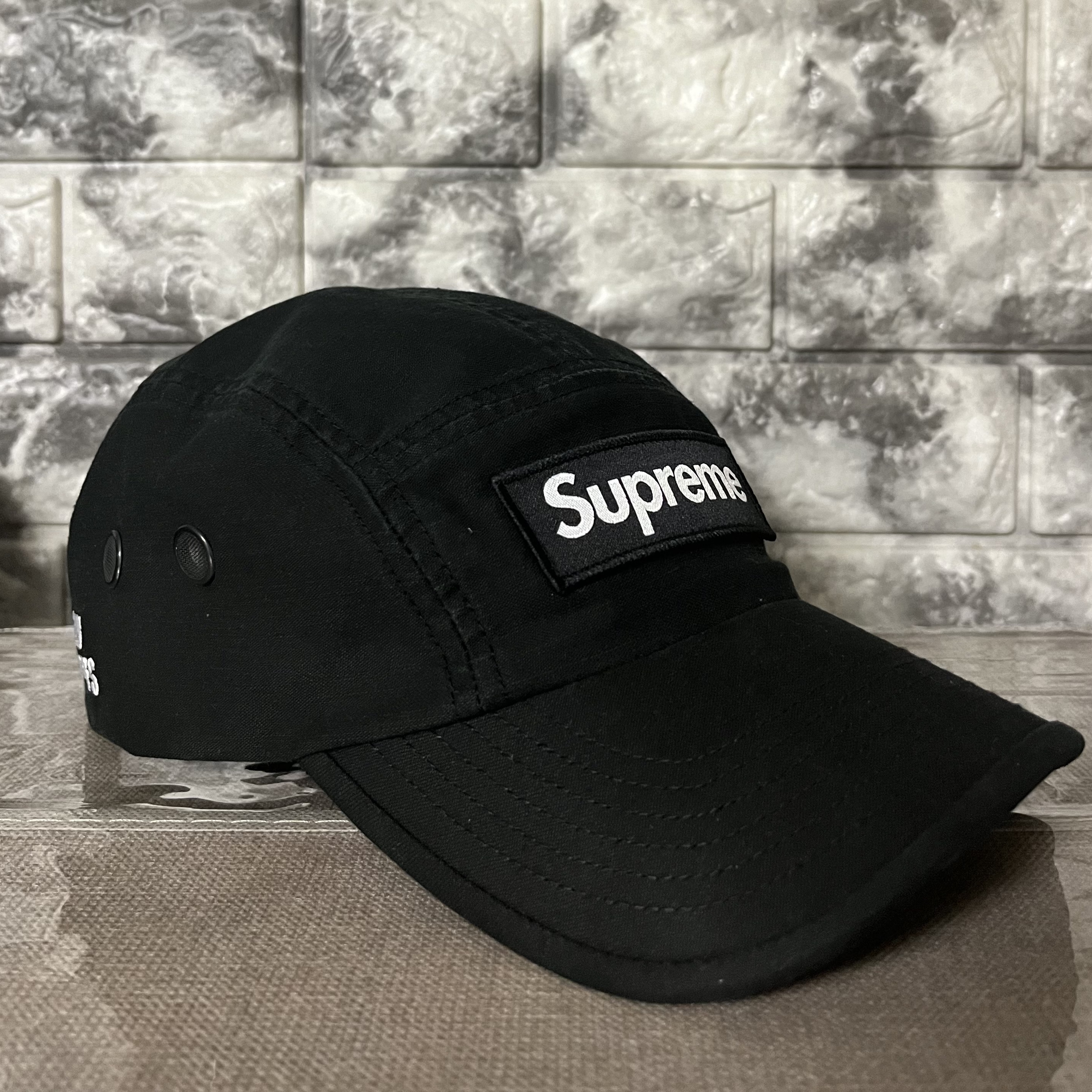 Supreme Military Camp Cap Black - 22FW 착용 스타일