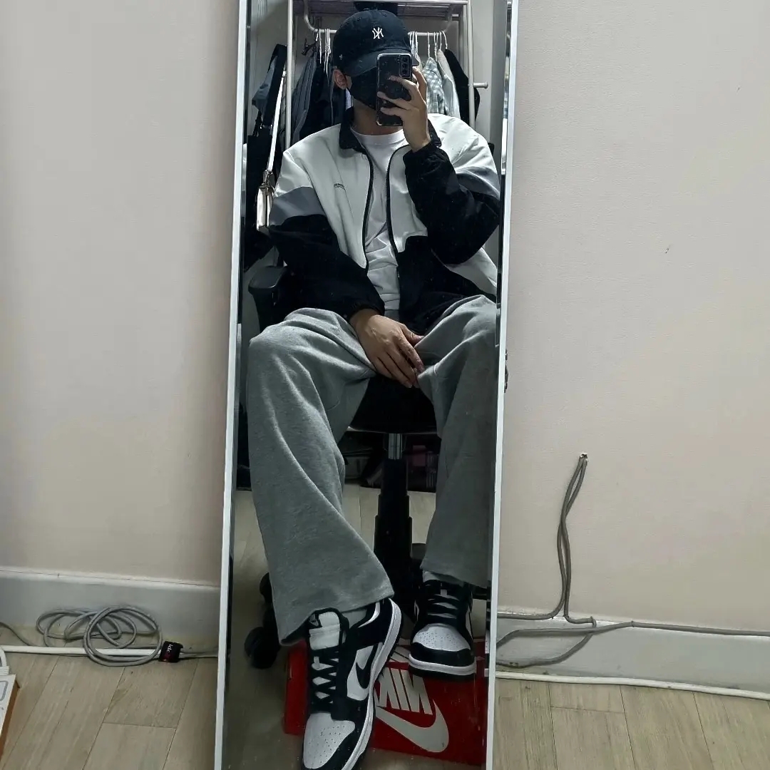 Nike Dunk Low Retro Black 착용 스타일 - 3