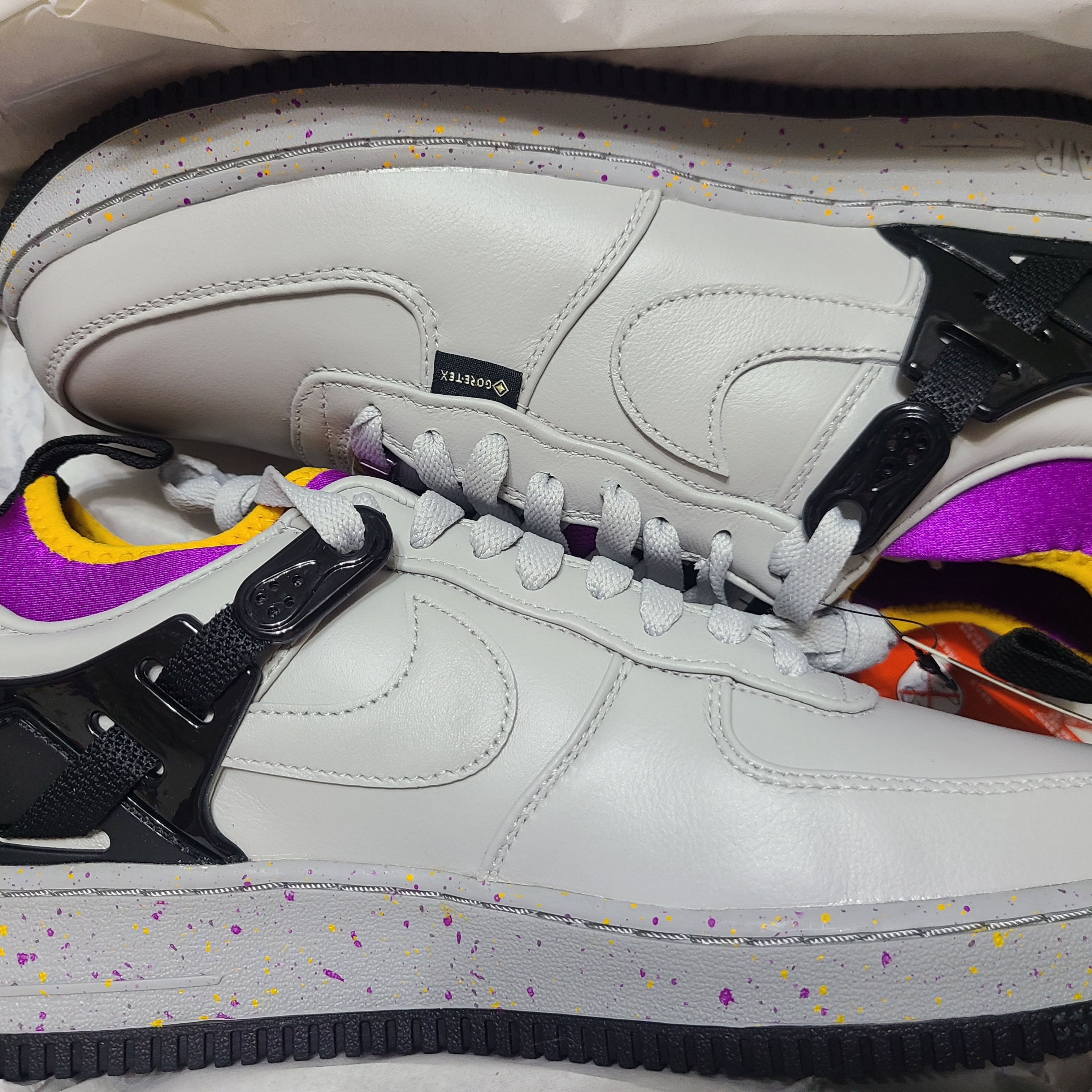 Nike x Undercover Air Force 1 Low SP Grey Fog 착용 스타일 - 1