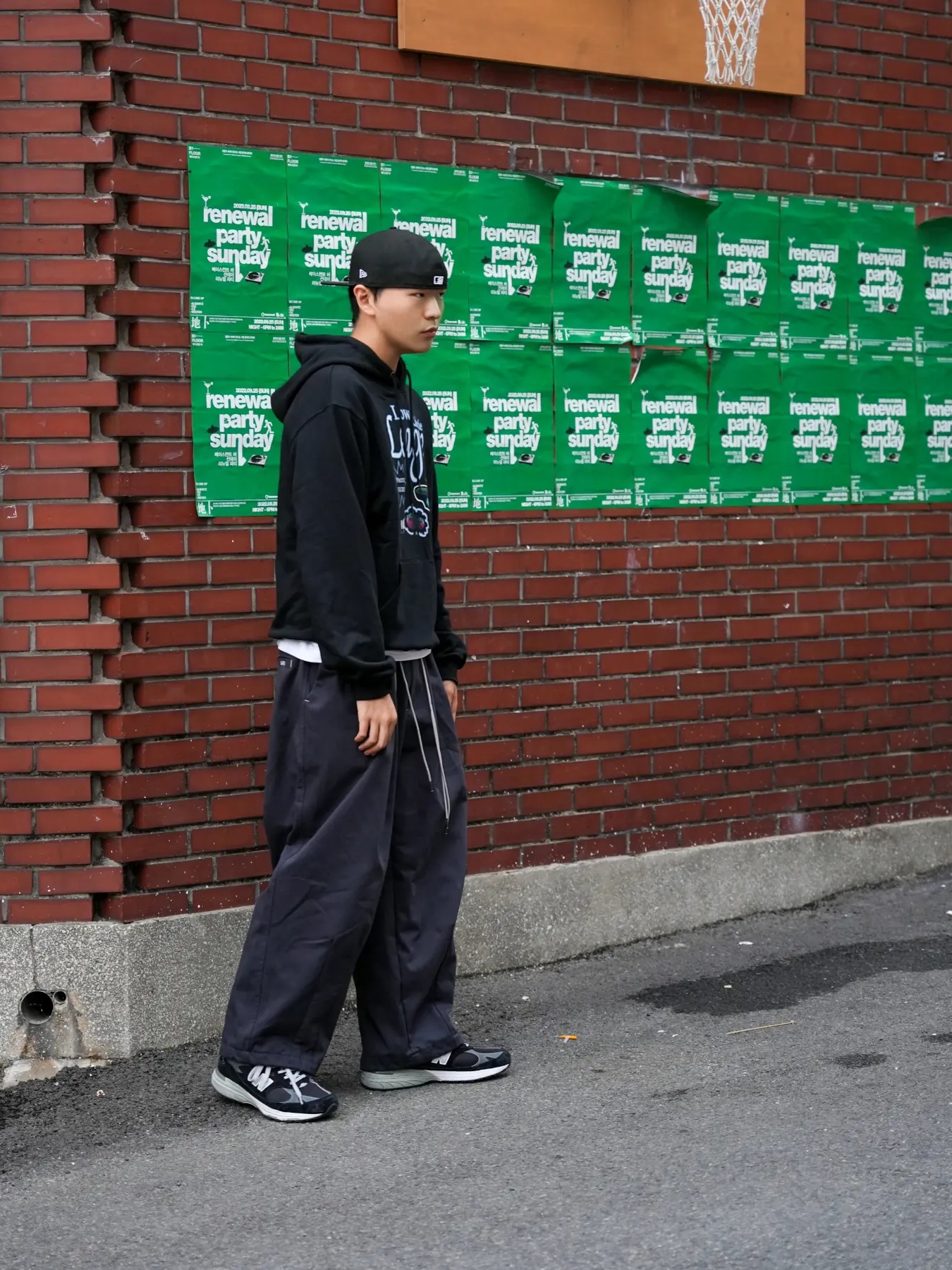 New Balance 993 Made in USA Black - D Standard 착용 스타일 - 4