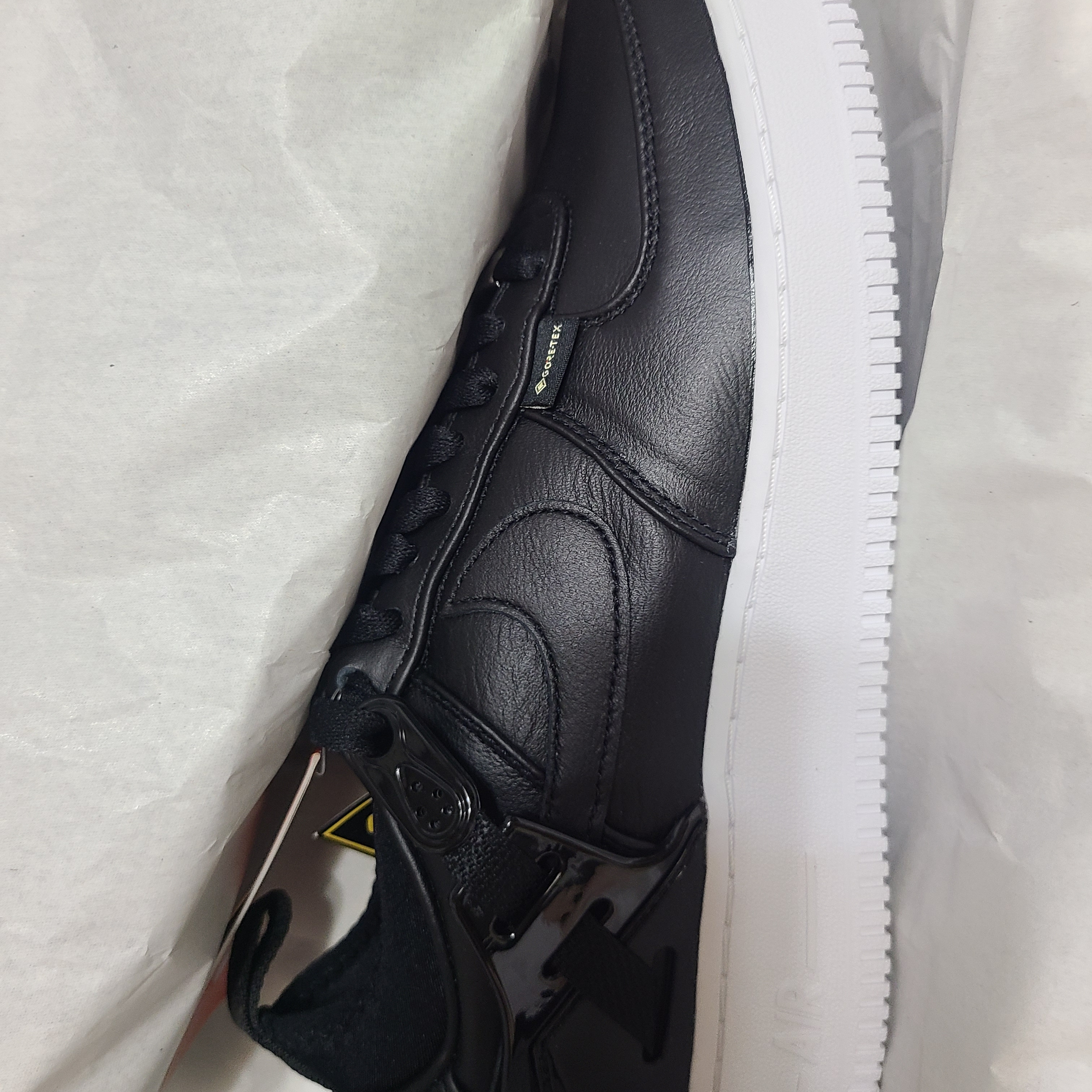 Nike x Undercover Air Force 1 Low SP Black 착용 스타일 - 1