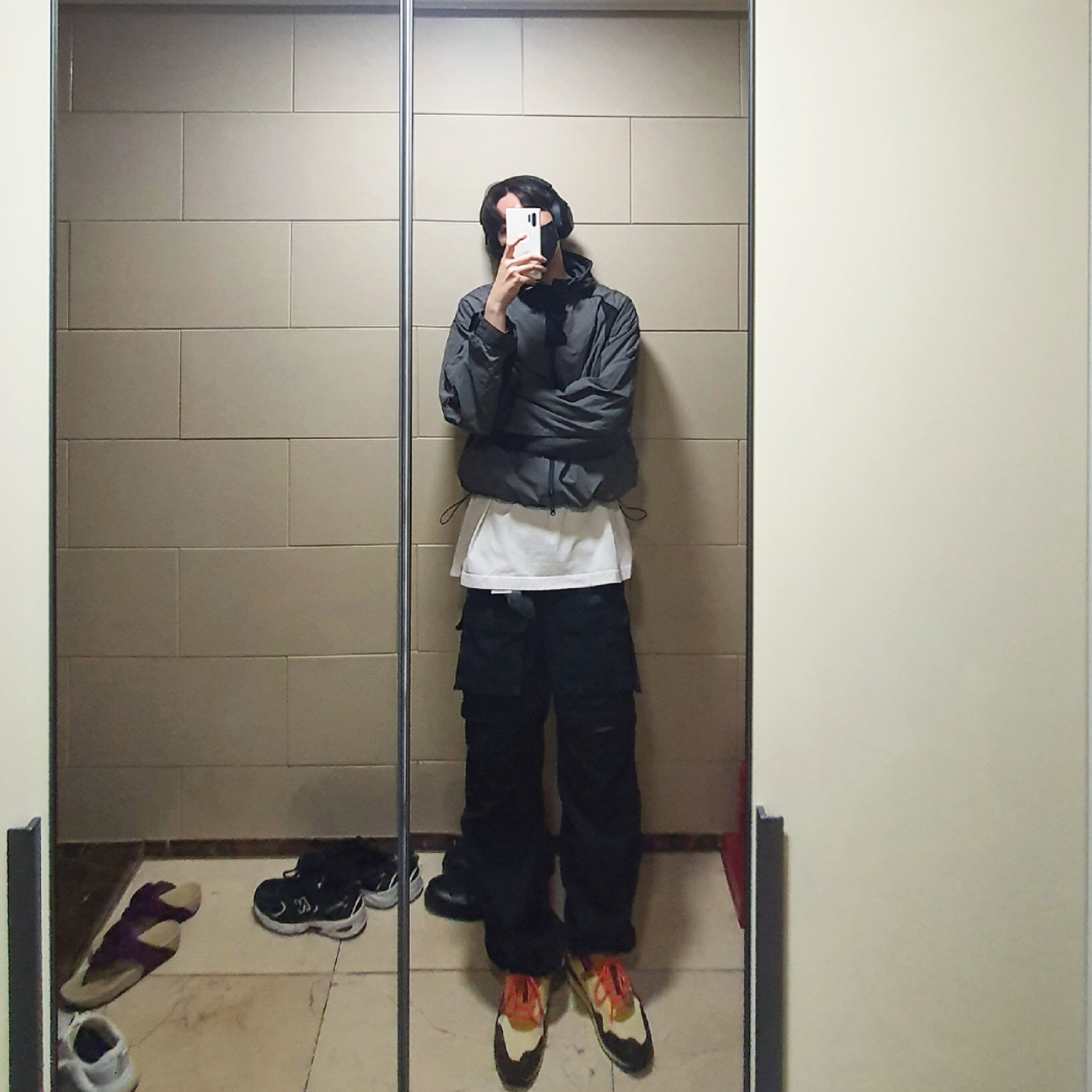Nike x Travis Scott Air Max 1 Cact.us Brown 착용 스타일