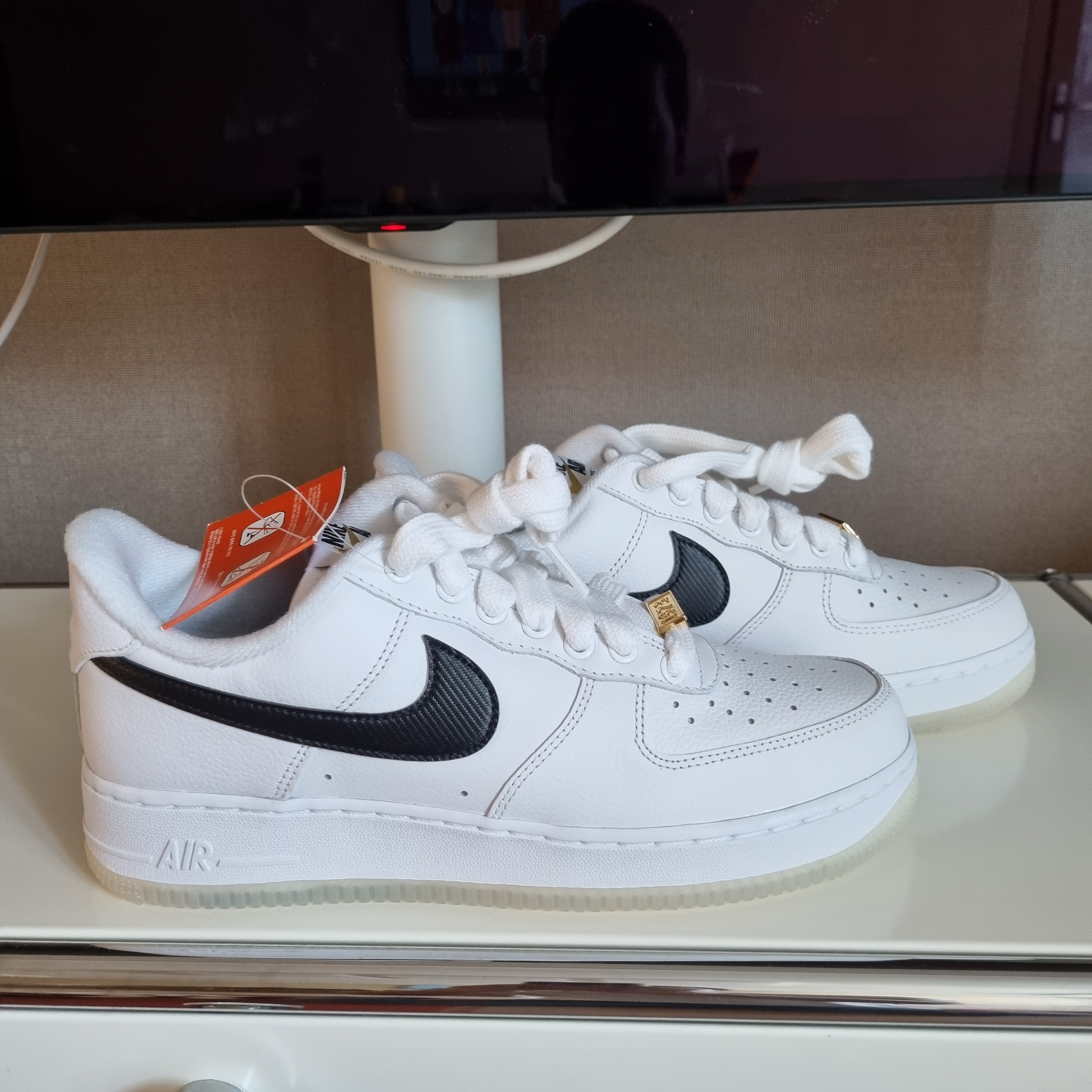 Nike Air Force 1 '07 PRM Bronx Origins 착용 스타일 - 3